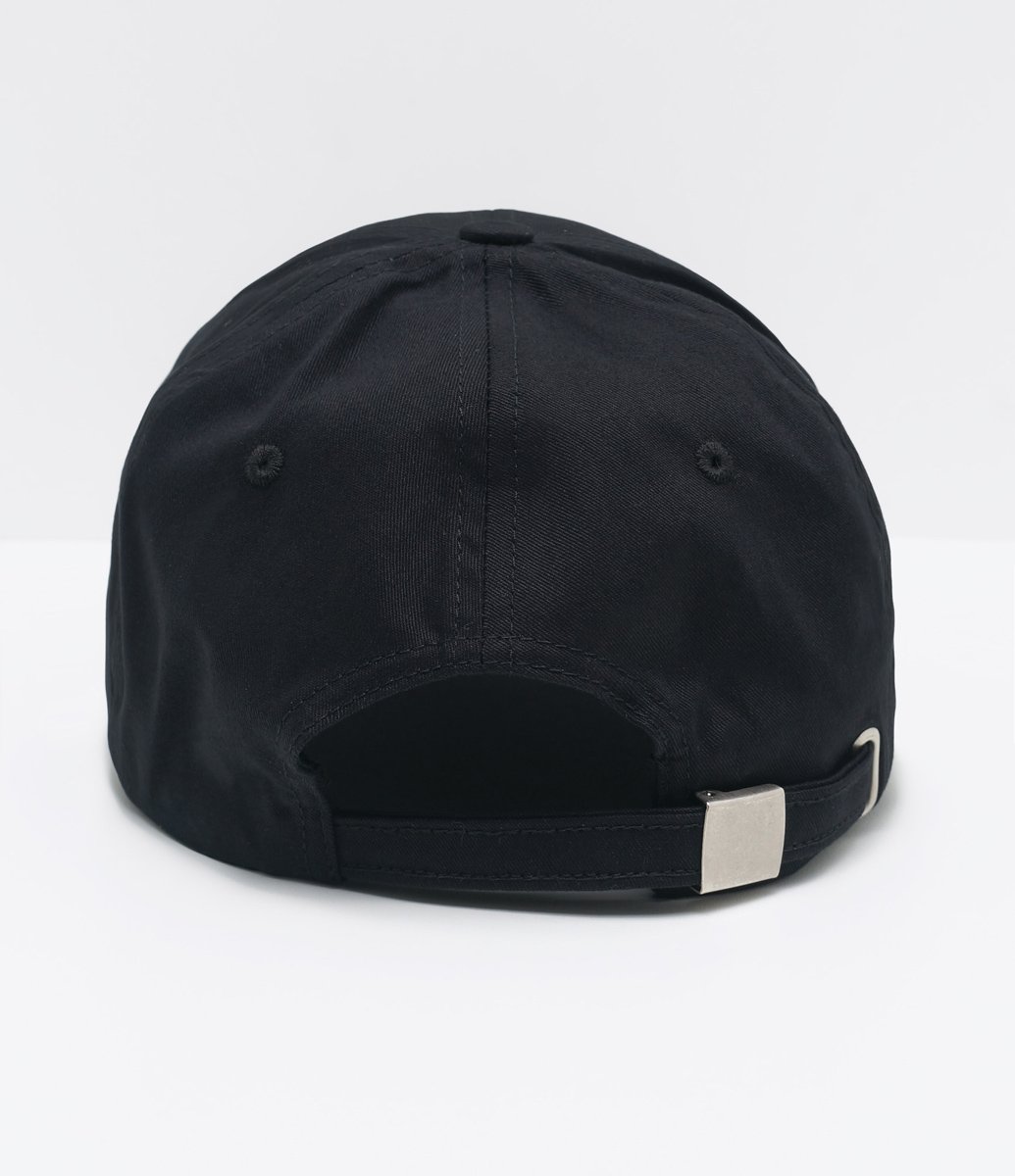 Boné Aba Curva Básico com Fechamento Strapback Preto 2