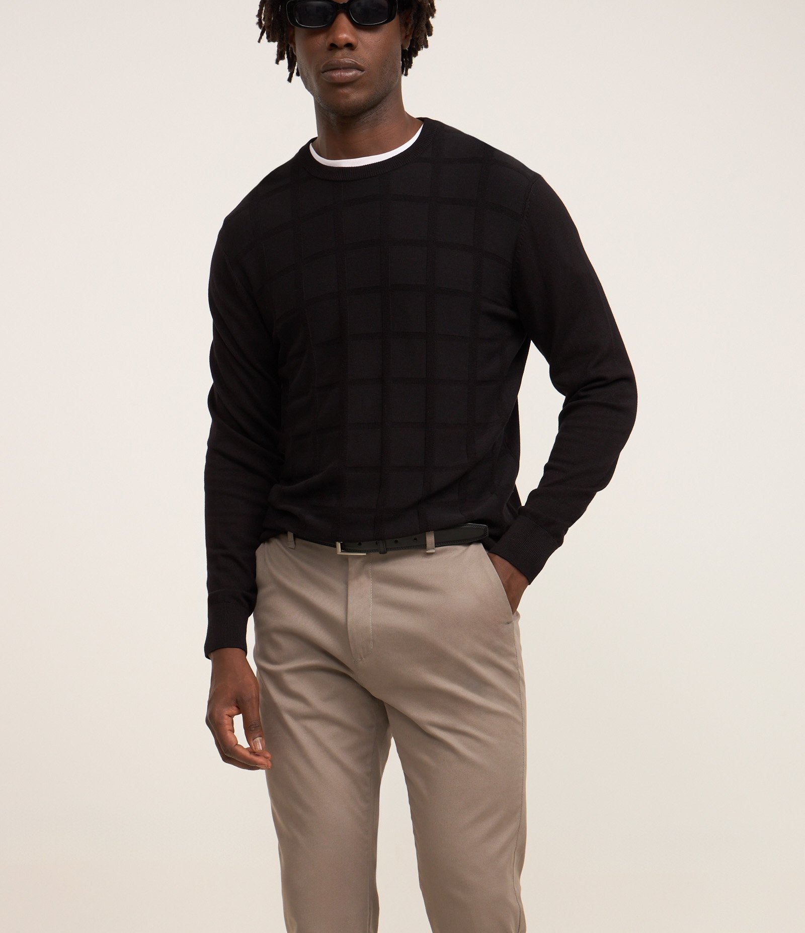 Calça Slim Básica em Sarja com Elastano Limestone 3