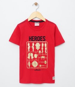 Camiseta Infantil com Estampa Avengers - Tam 4 a 14