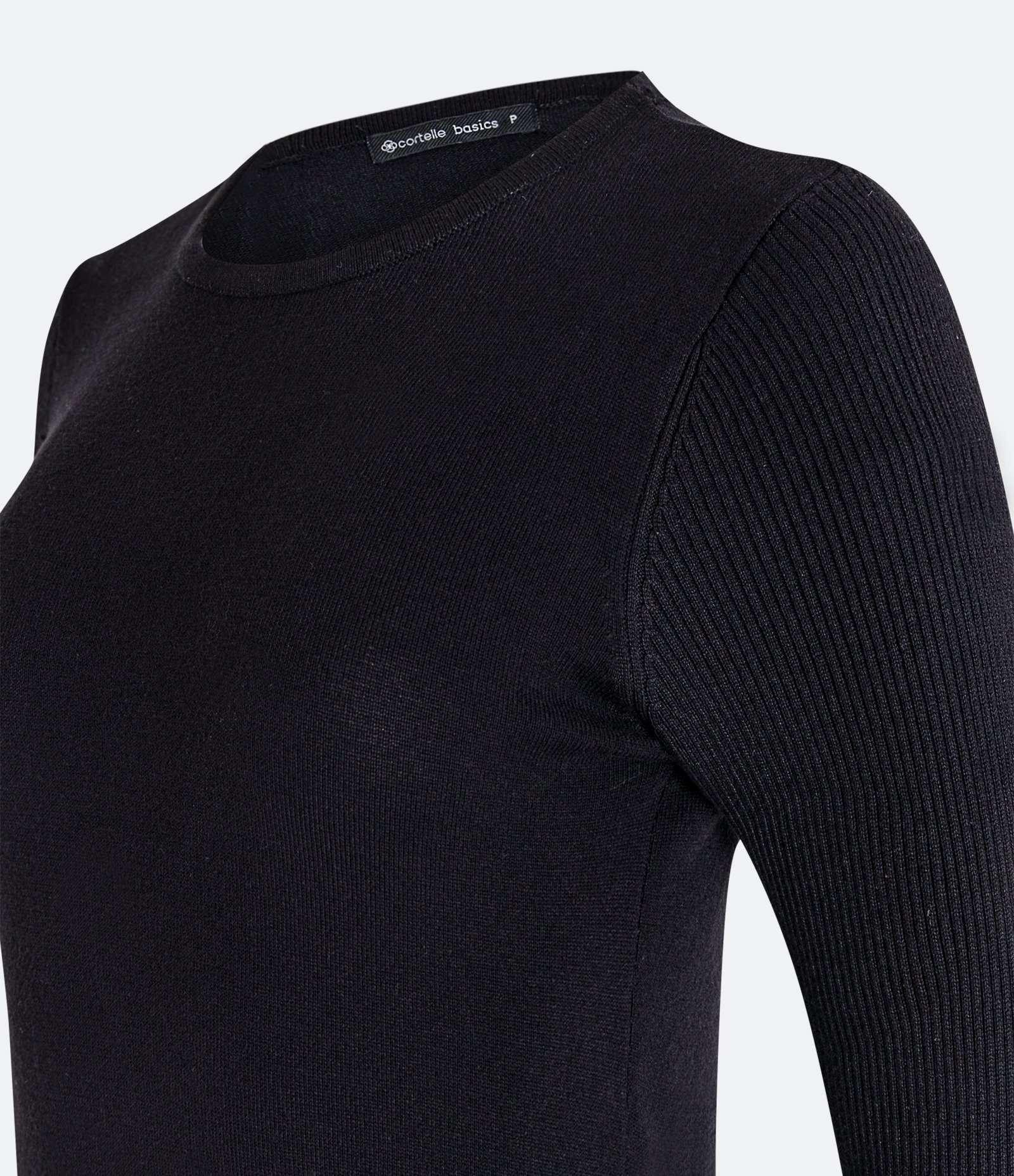 Suéter Alongado em Tricô com Manga Longa Preto 8