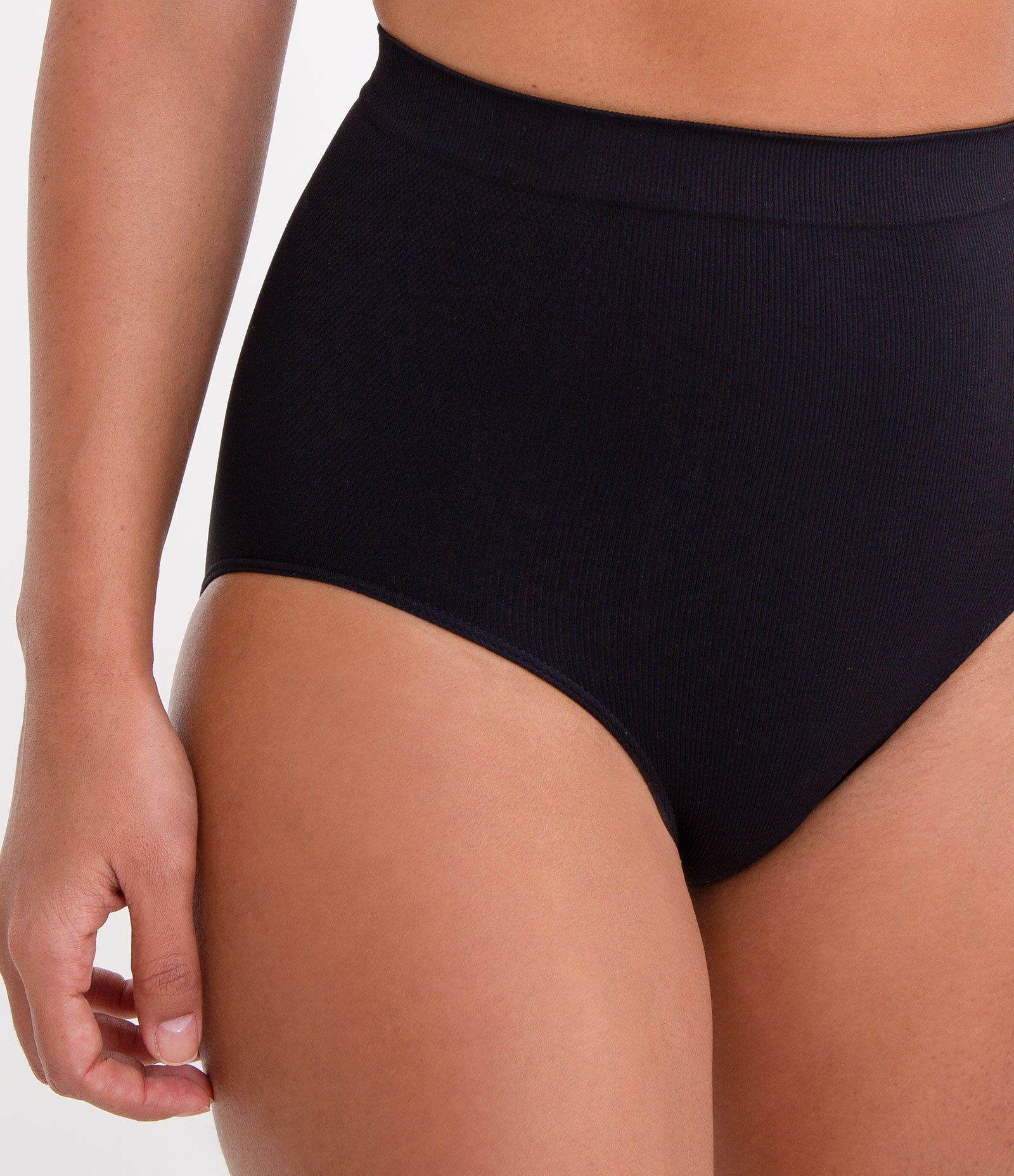 Calcinha Redutora em Poliamida Texturizada Plié Preto 3