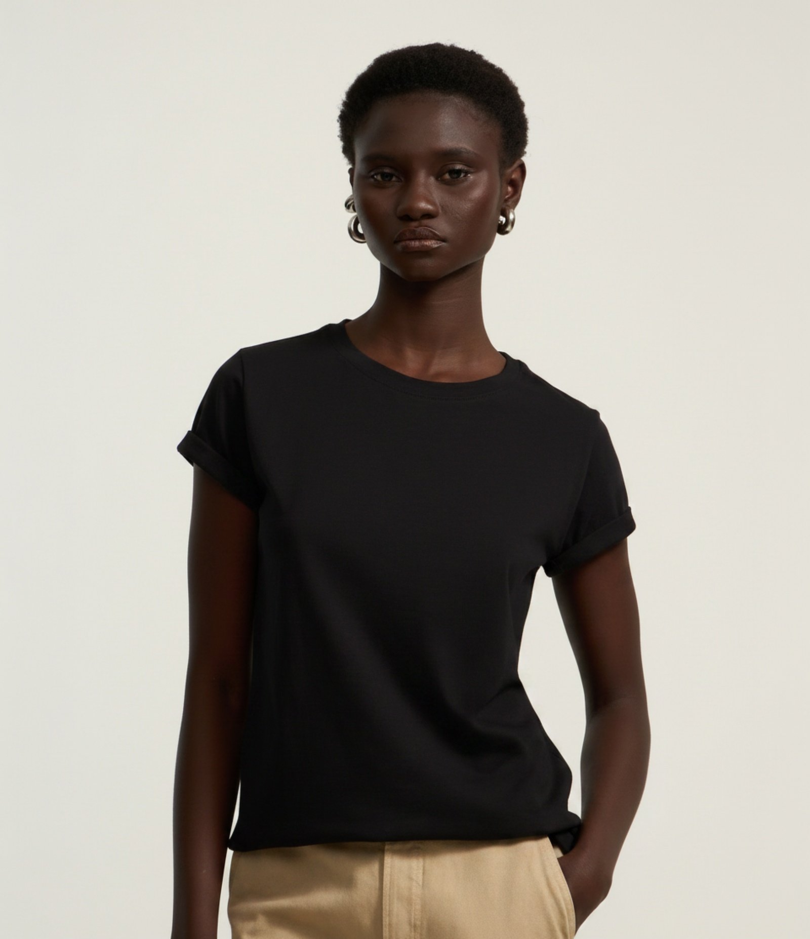 Camiseta Básica em Algodão com Manga Curta Preto 1