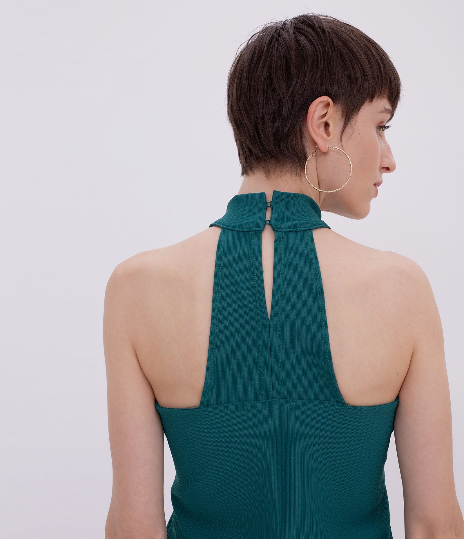 Regata em Viscose com Gola Alta Verde 3