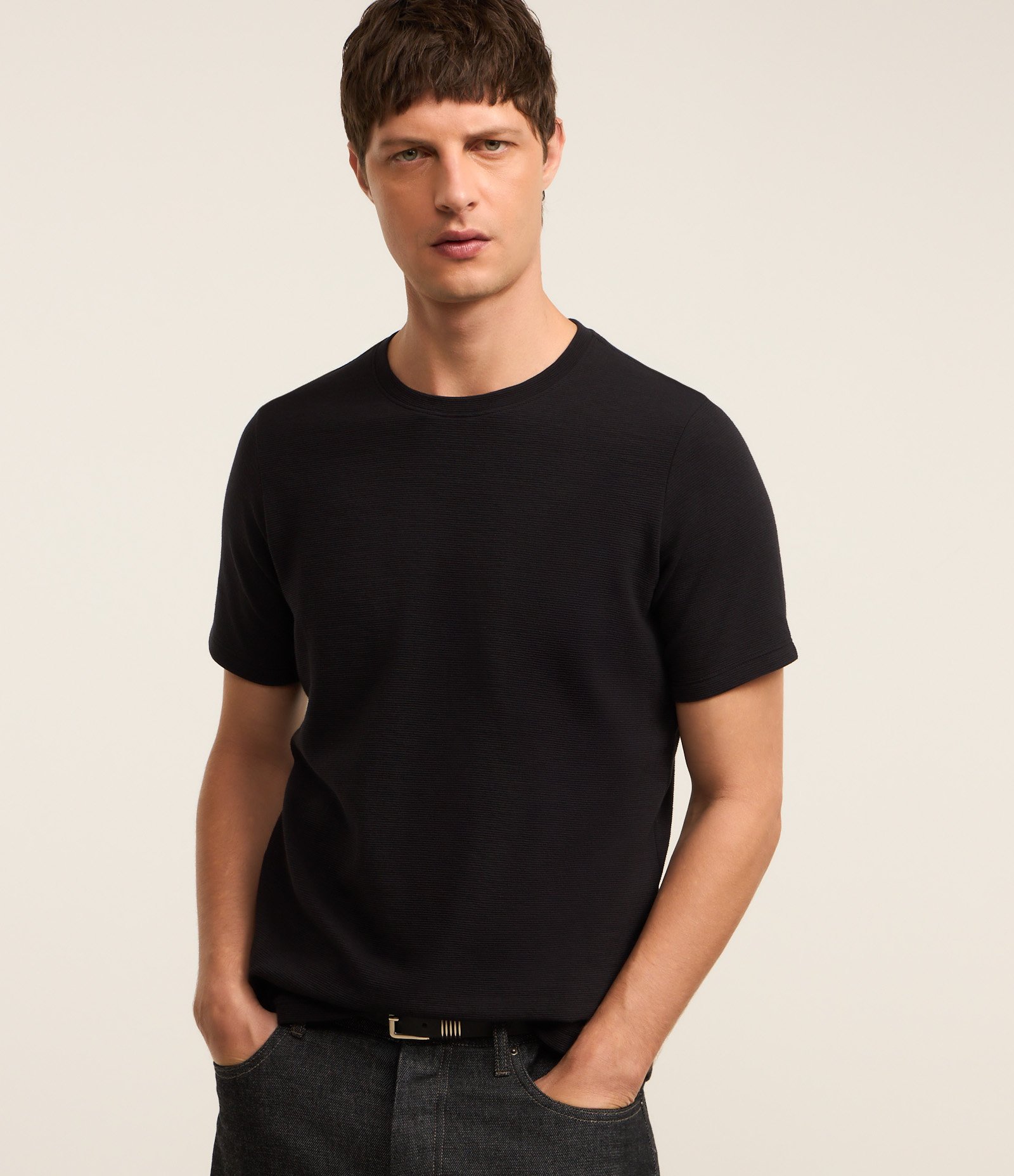 Camiseta Slim em Algodão Peruano com Textura Canelada Preto 1