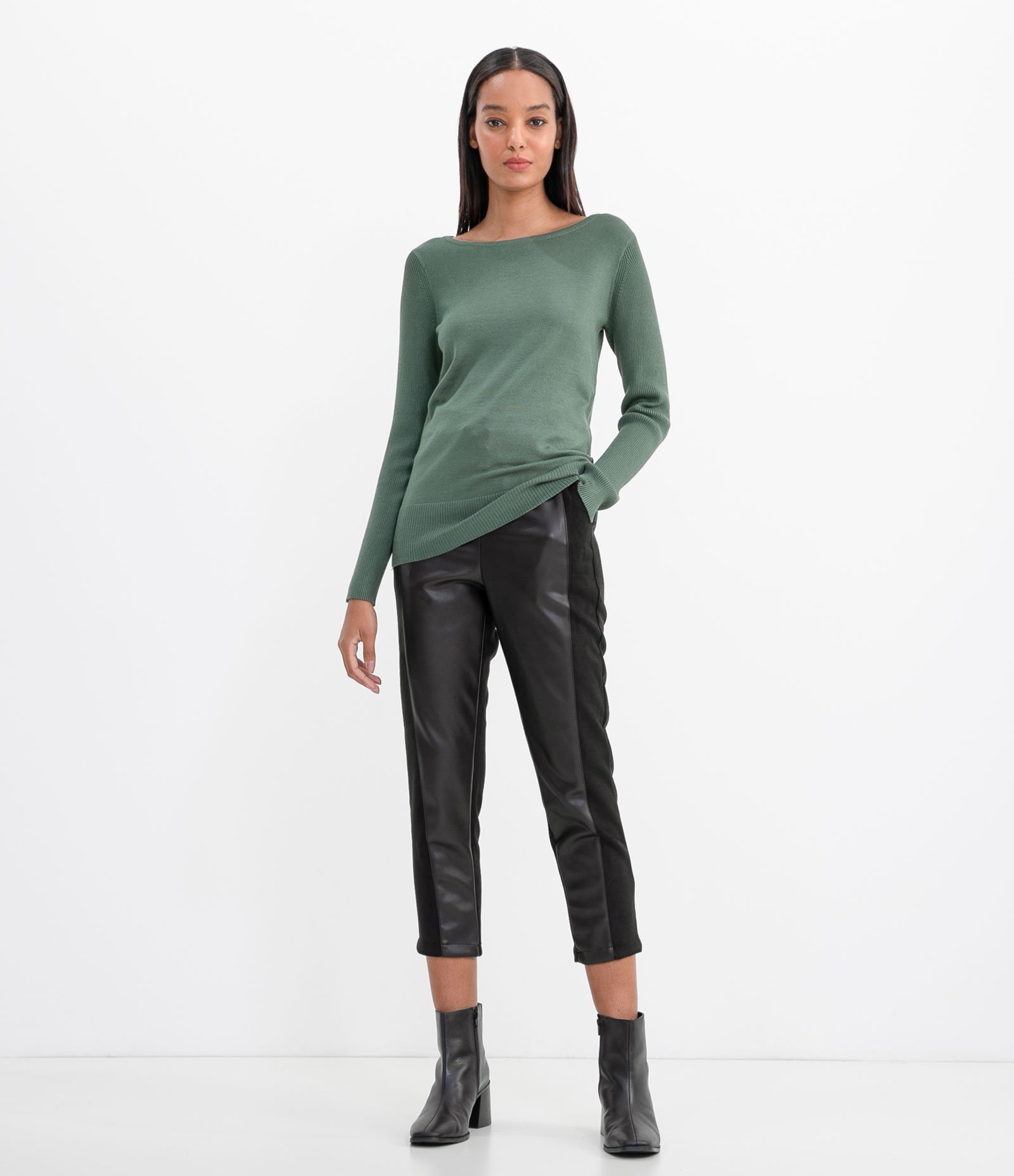 Suéter Alongado em Tricô com Manga Longa 5