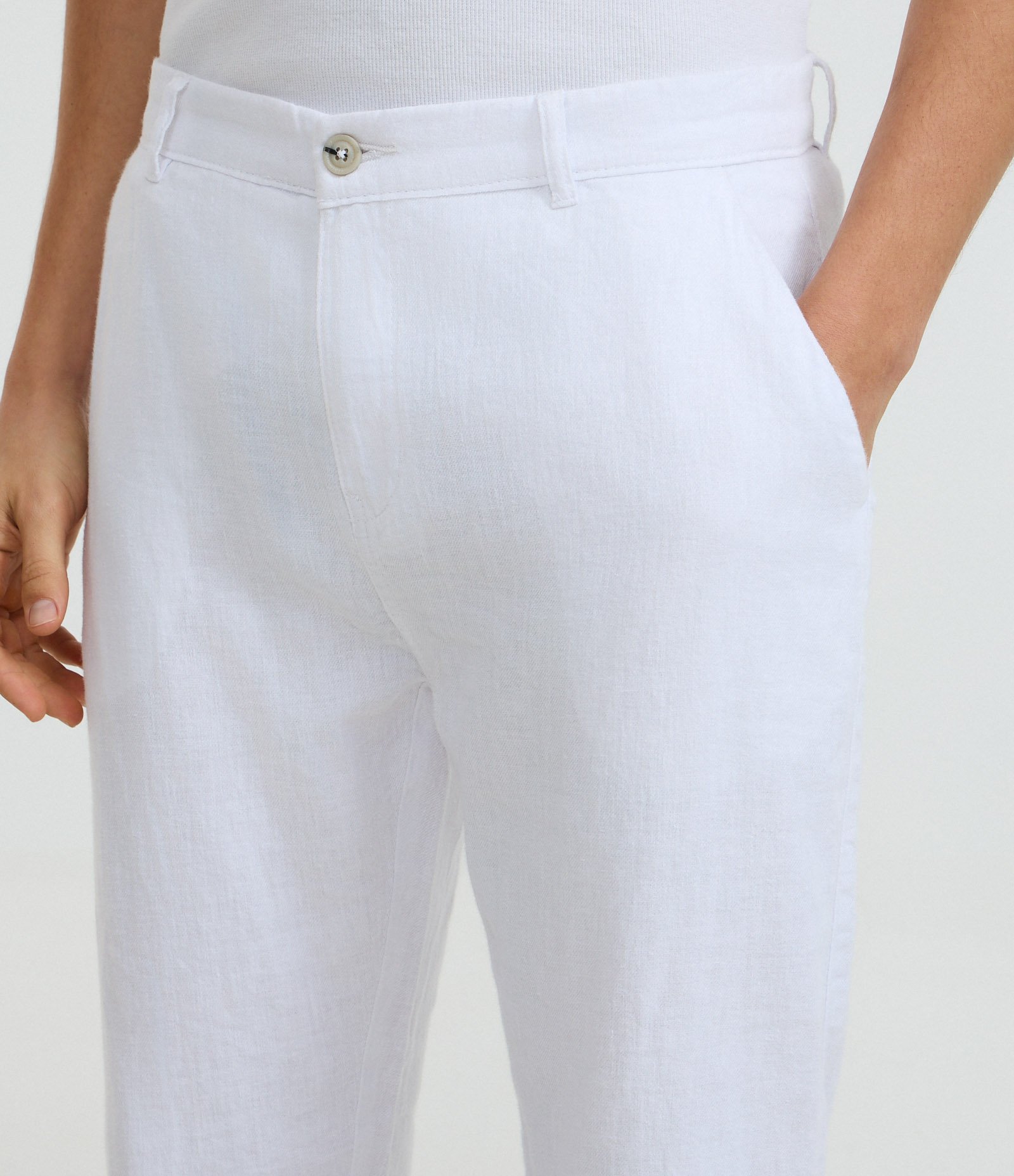 Calça de Alfaiataria em Linho Branco 4