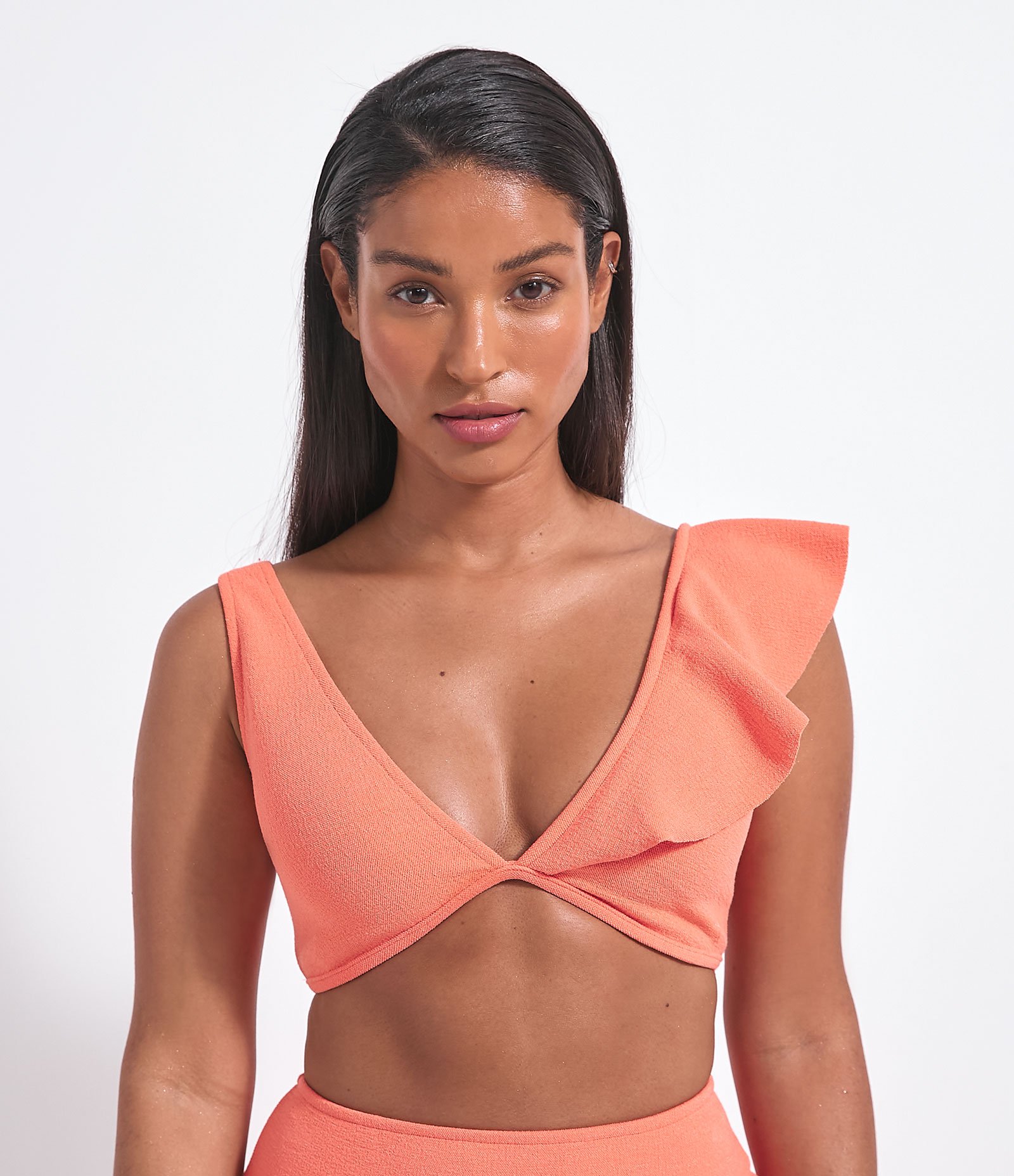 Biquíni Top Cropped Decote V Texturizado com Babado e Bojo Laranja 1