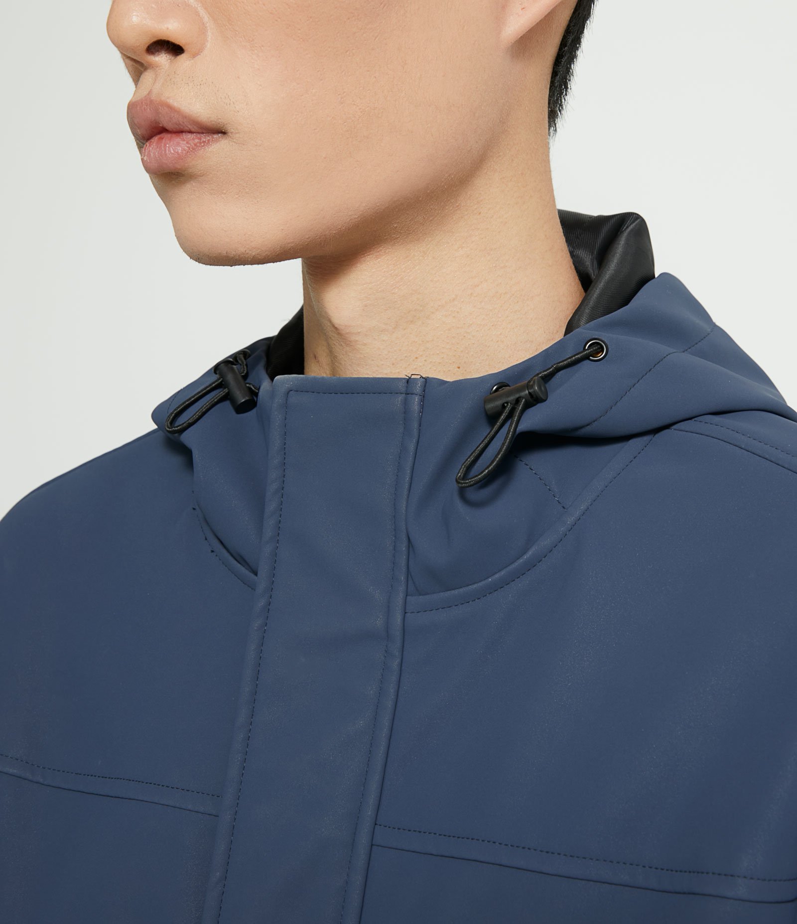 Jaqueta Impermeável com Capuz e Bolsos com Zíper 3