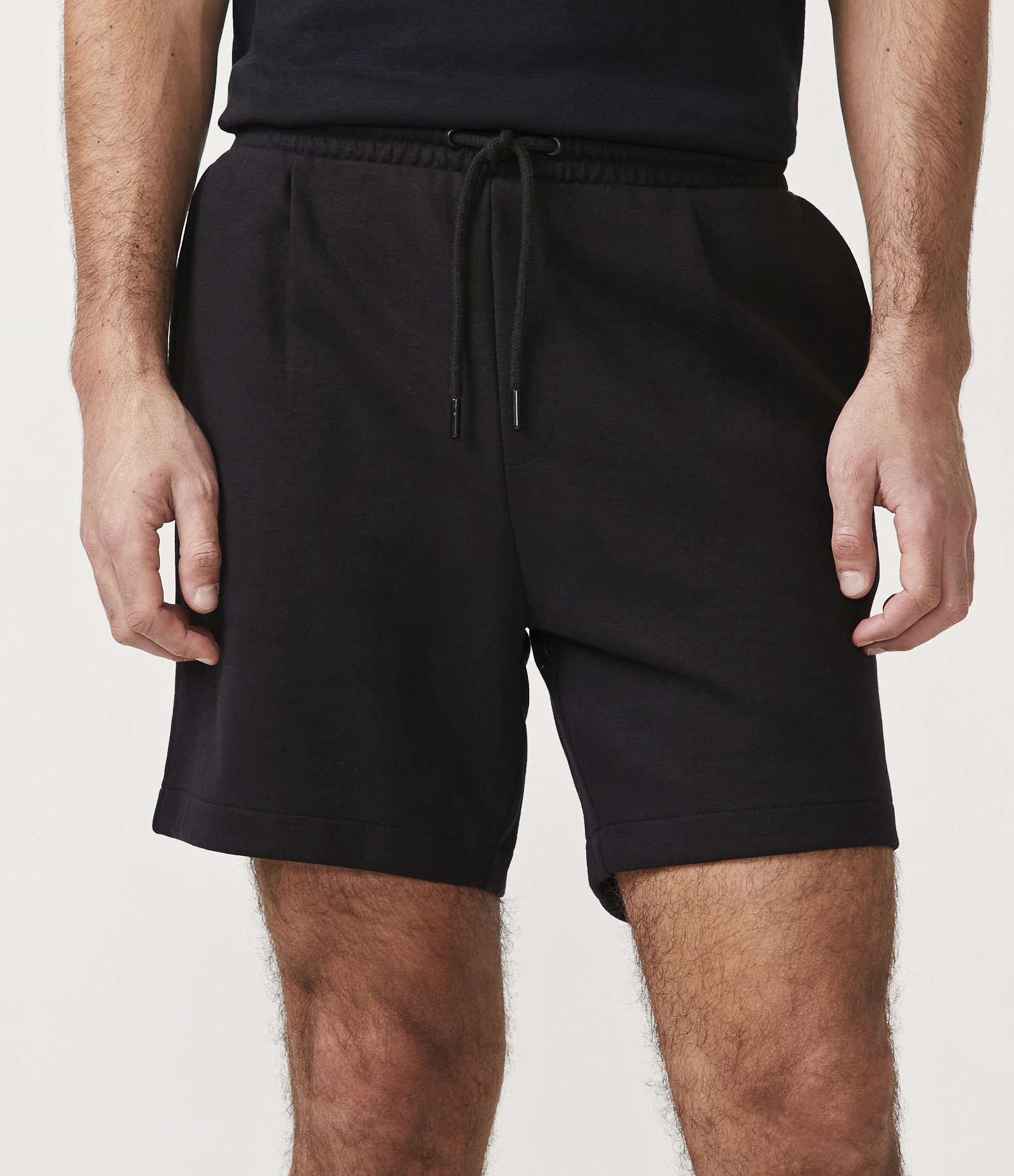 Bermuda Slim em Algodão com Amarração e Bolsos Preto 2