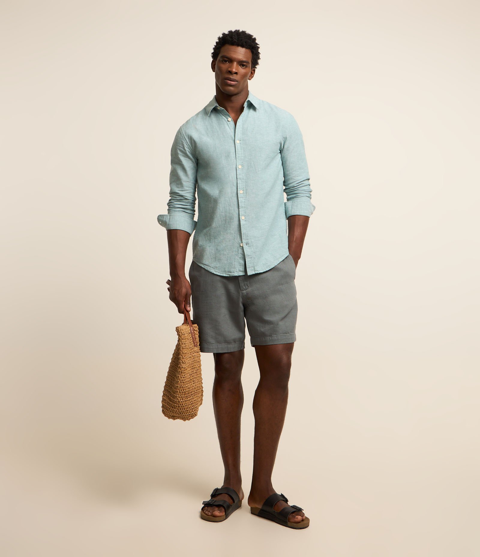 Camisa Regular Básica em Linho com Gola Colarinho Verde 2