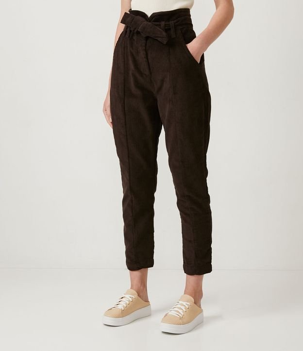 Pantalón Clochard en Terciopelo con Cinturón Marrón 2