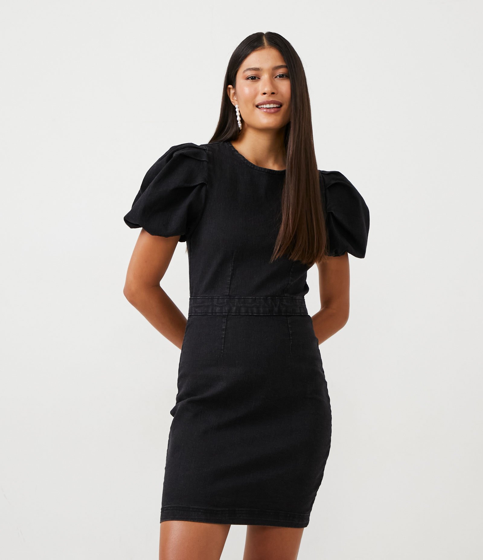 Vestido Curto em Sarja com Manga Curta Bufante Preto 1