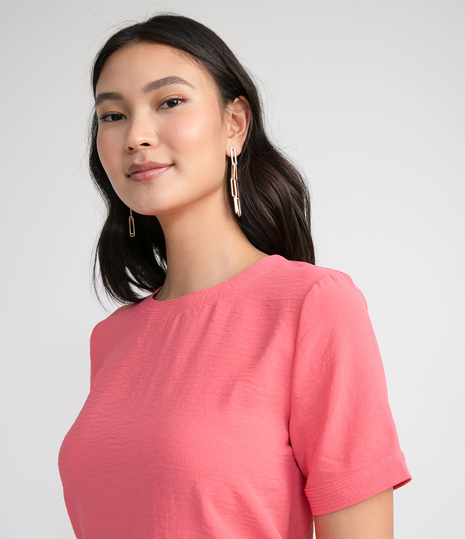 Blusa com Abertura nas Costas e Detalhes Pespontados Rosa Médio 3