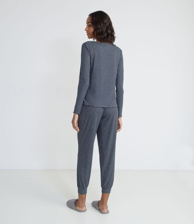 Pijama Largo con Tetura Acanelada Estampado Chill all Day Gris 2