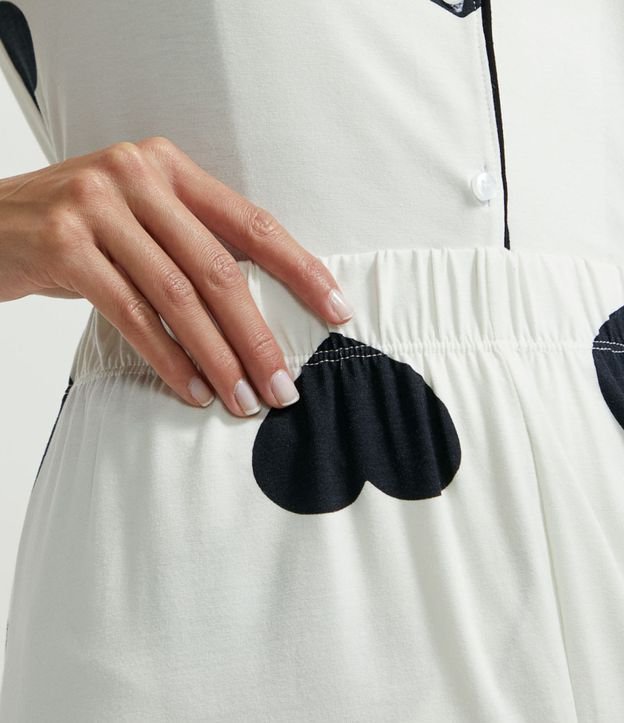 Pijama Americaño Corto en Viscolycra con Estampado de Corazón Blanco 4