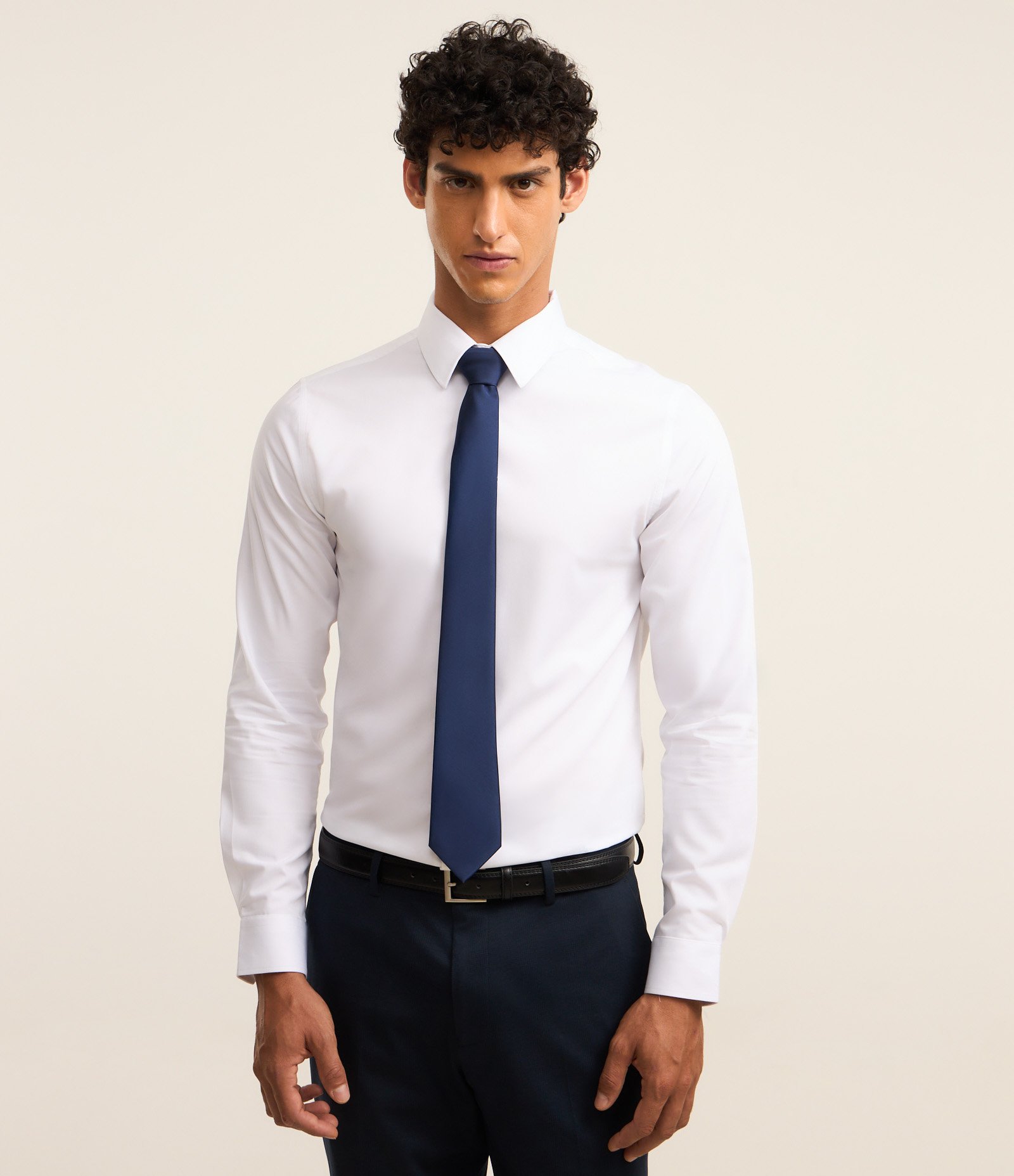 Gravata Clássica Acetinada com Textura Azul Escuro 6