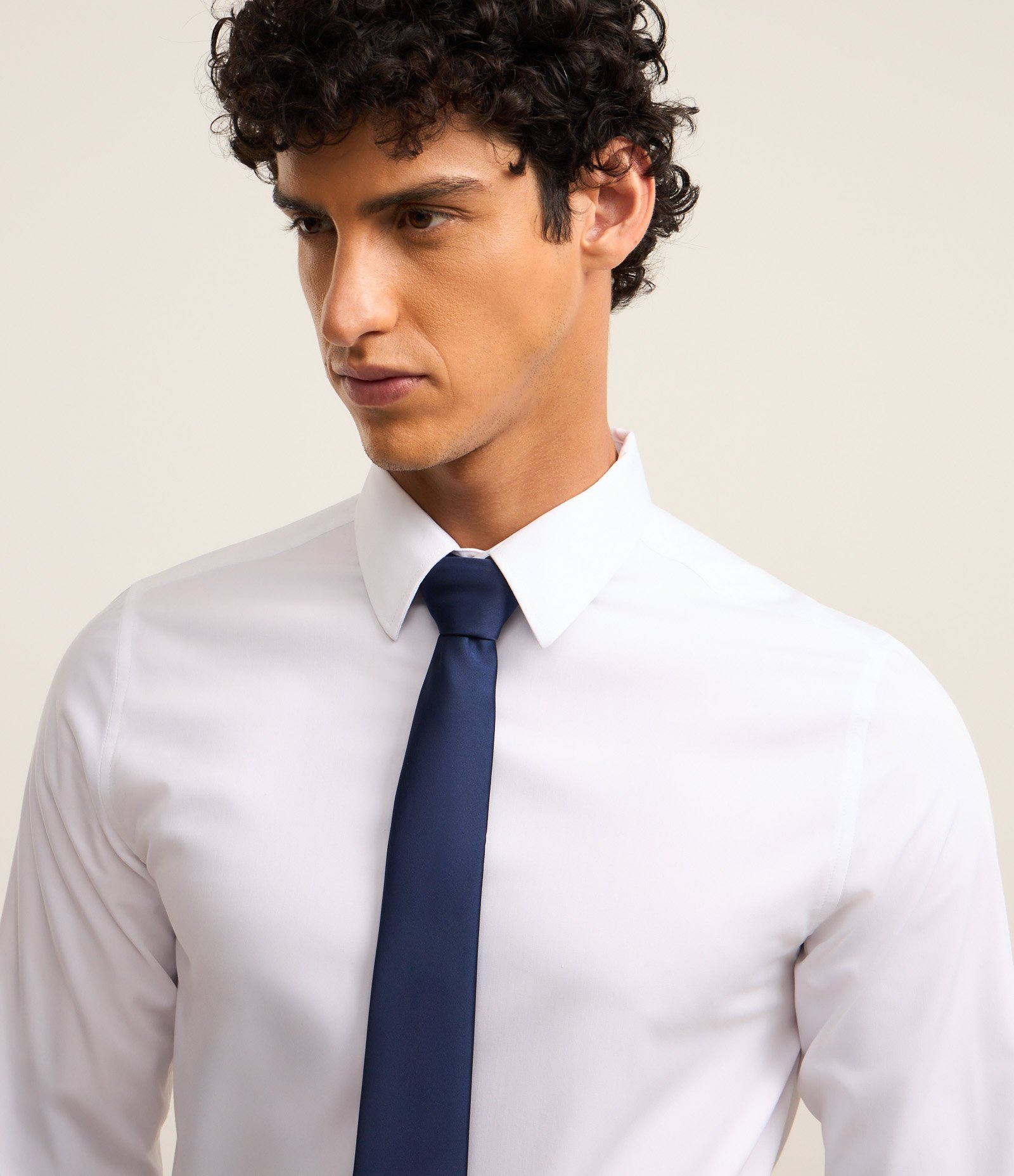 Gravata Clássica Acetinada com Textura Azul Escuro 7