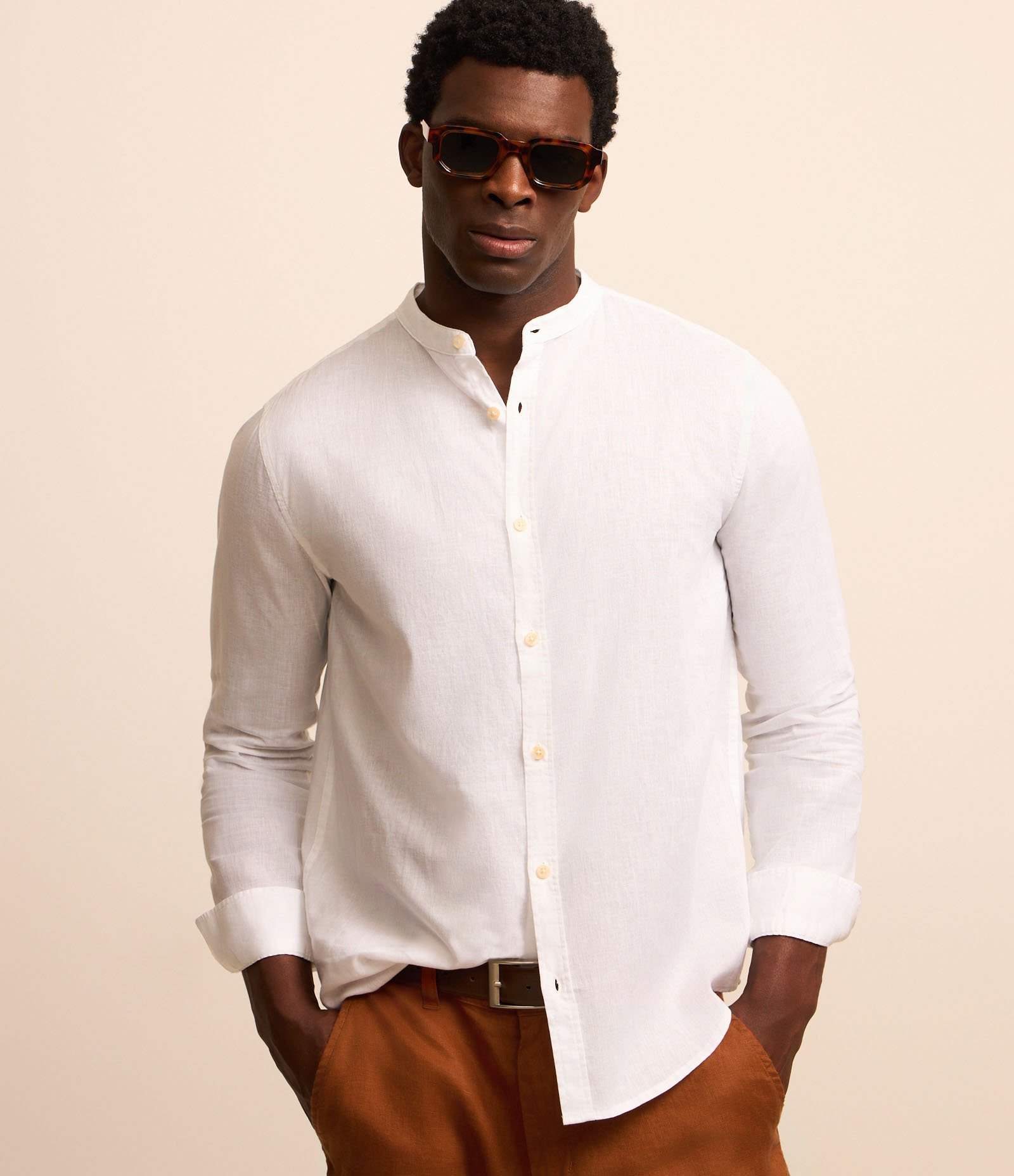 Camisa Comfort em Linho com Gola Padre Branco 1