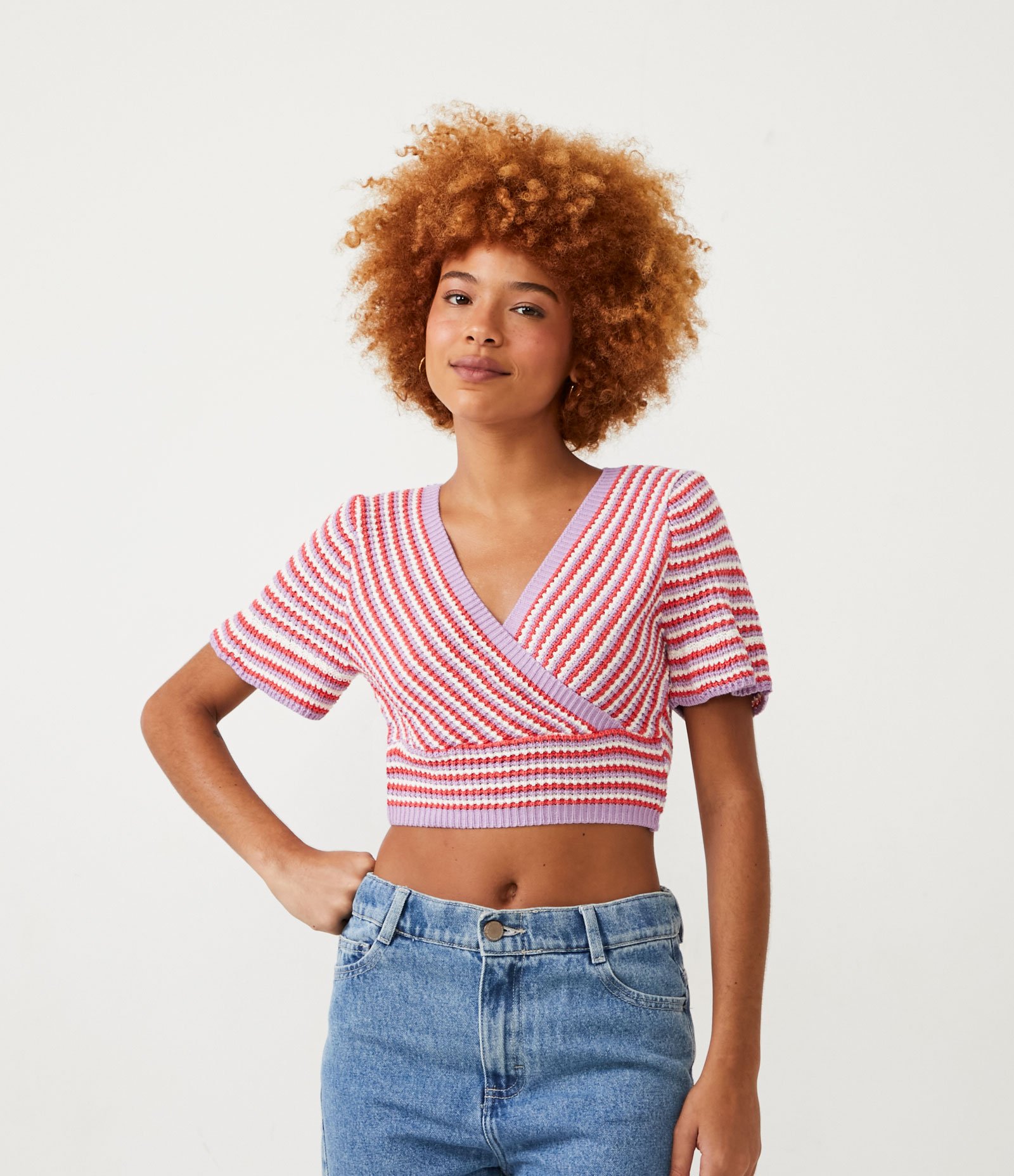 Blusa Cropped em Tricot com Decote V Transpassado Rosa 1