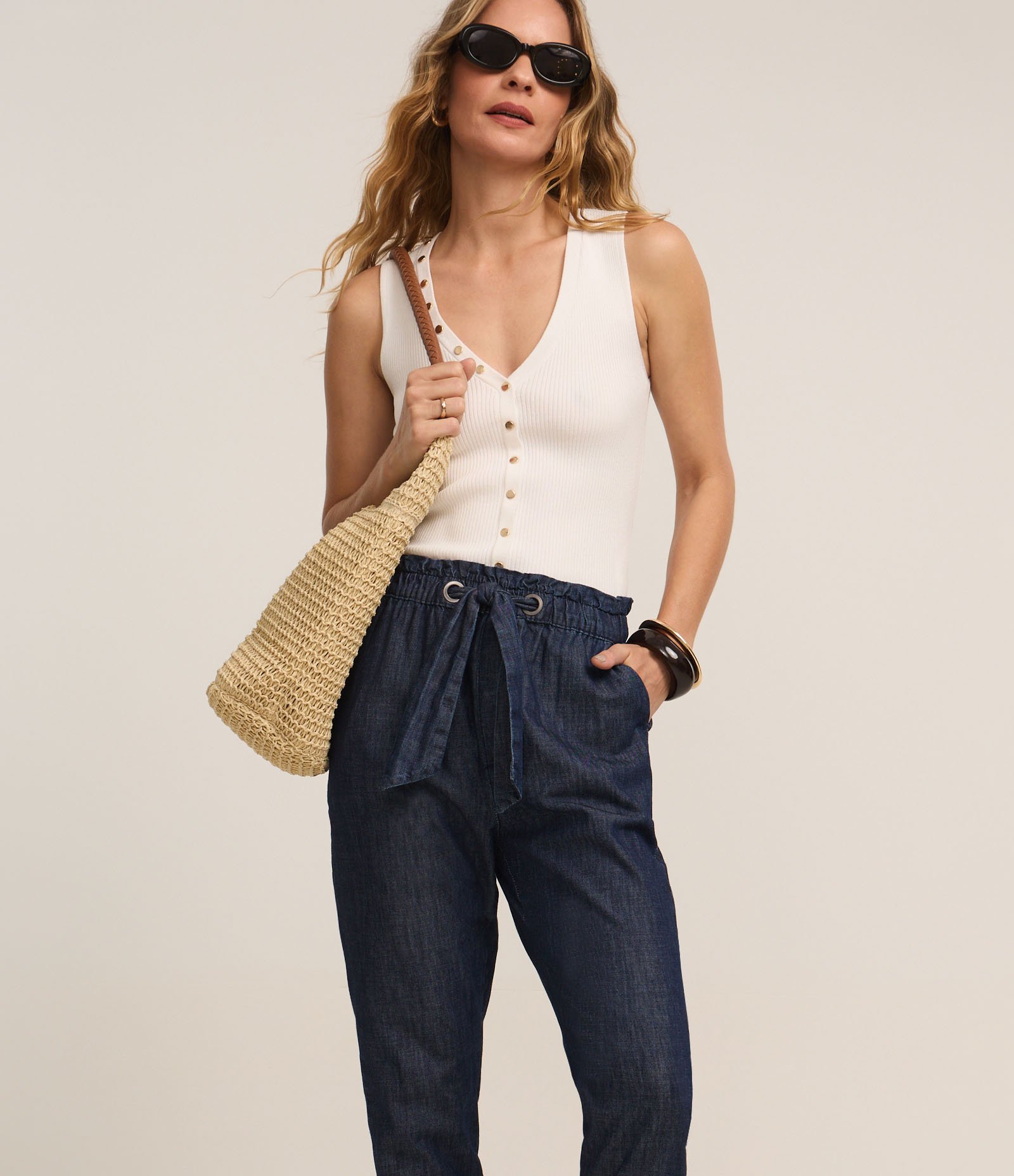 Calça Carrot em Jeans com Laço na Cintura Azul 2