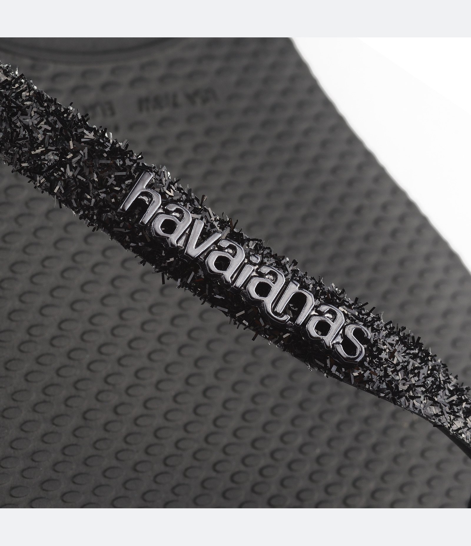Chinelo Havaianas Tiras Finas com Glitter Preto 6