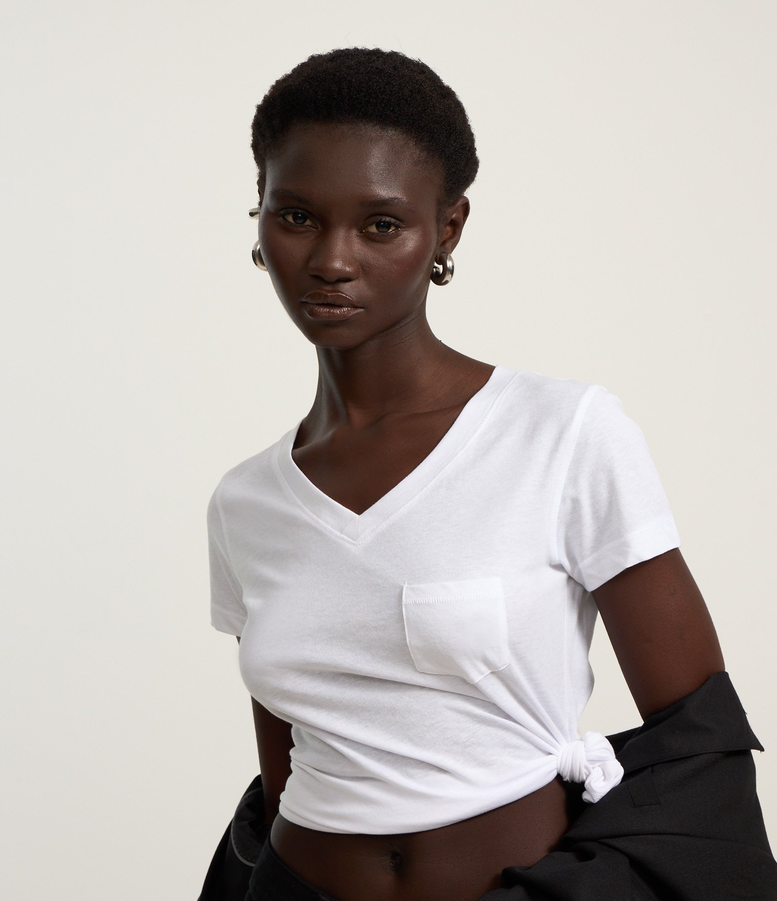 Blusa Básica em Algodão com Bolsinho Frontal Branco 1