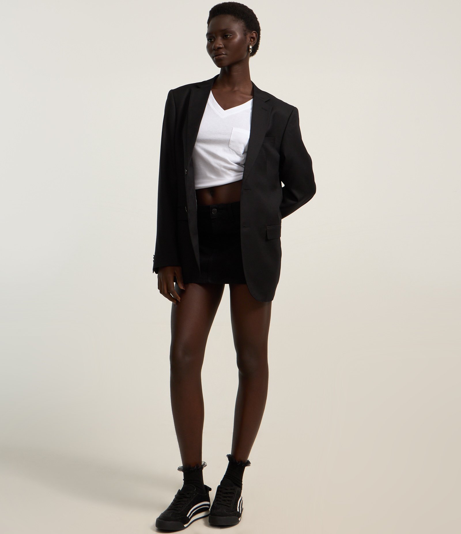 Blusa Básica em Algodão com Bolsinho Frontal Branco 2