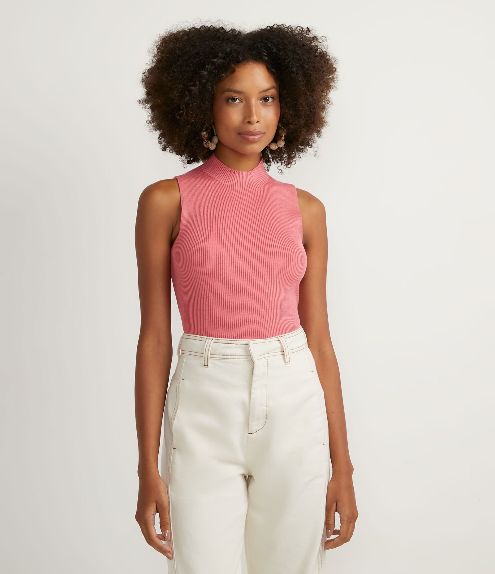 Blusa Regata em Tricô Canelada com Gola Halter e Alça Larga Rosa Médio 1