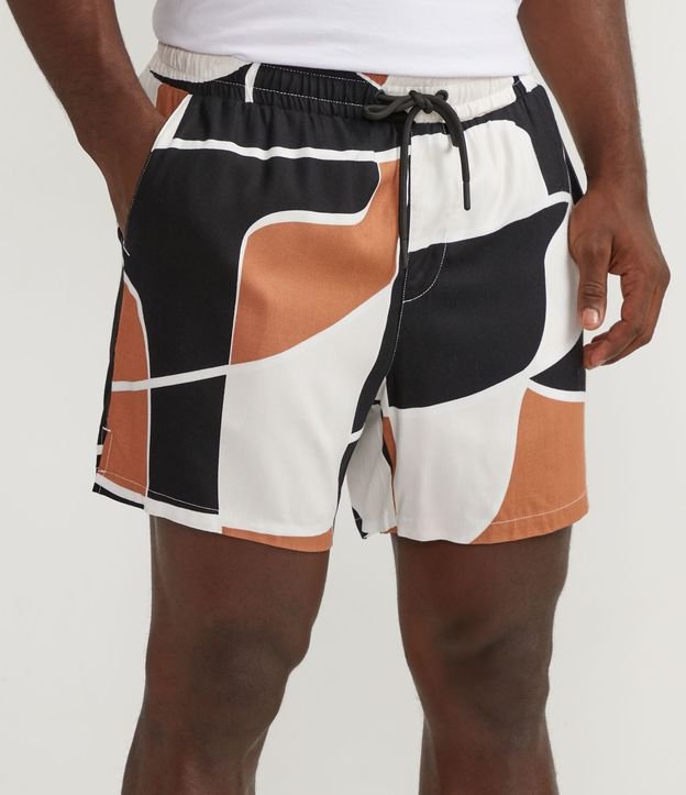Bermuda en Viscosa con Estampado Geométrica Multicolores 1
