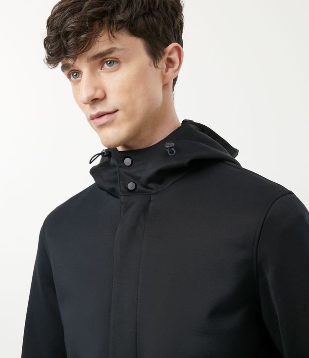 Campera en Malla Sintética con Capucha Ajustable Negro 5