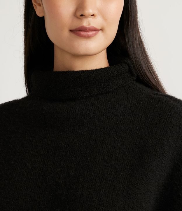 Poncho con Cuello Alto y Textura Acanelada Negro 4