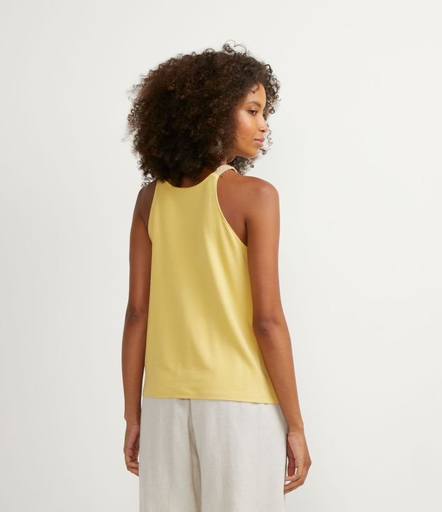 Blusa Musculosa en Viscosa con Bordado de Cocotero y Tirante de Paja Verde 2