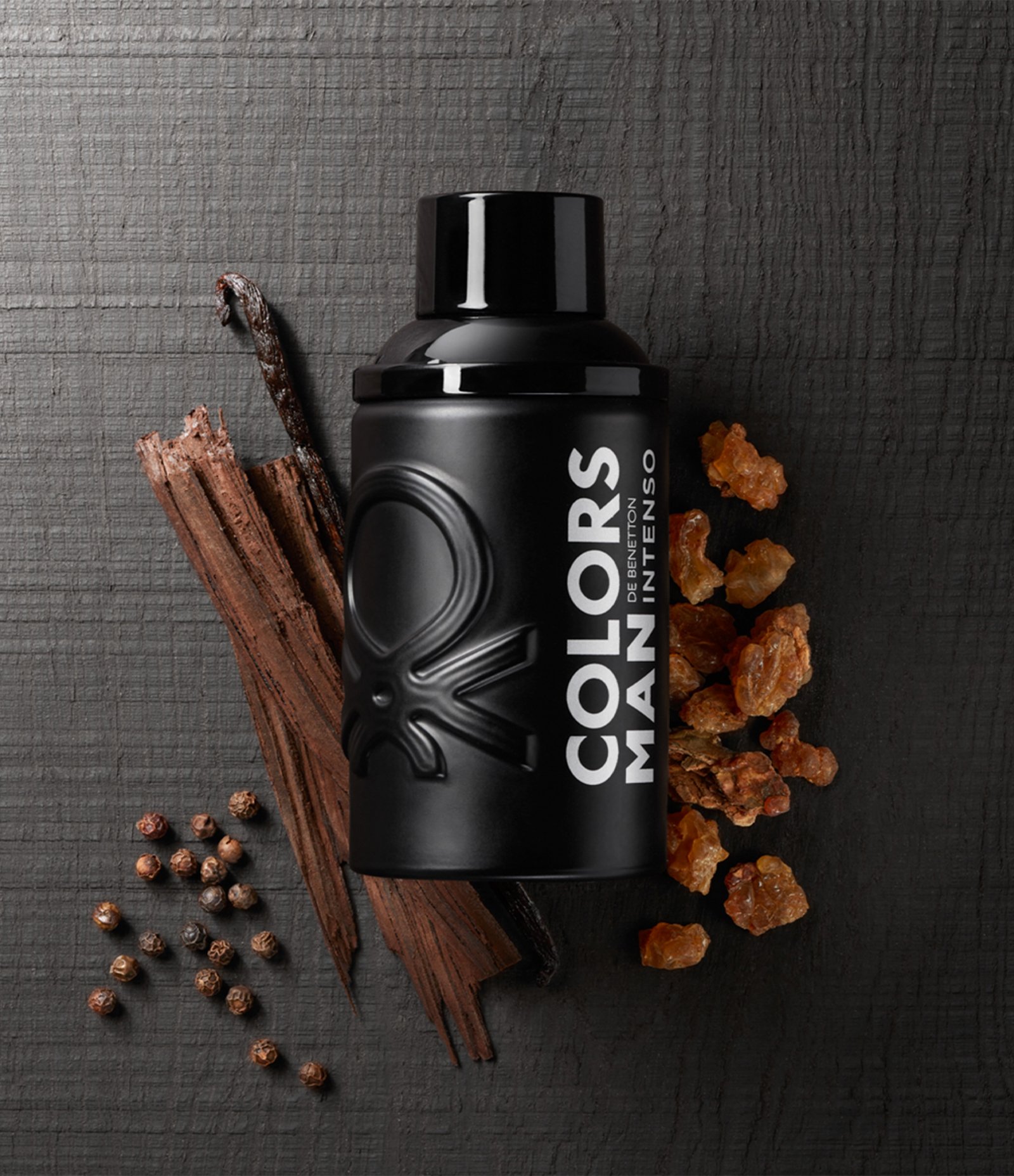 Benetton Colors Man Black Intenso 100ml 4