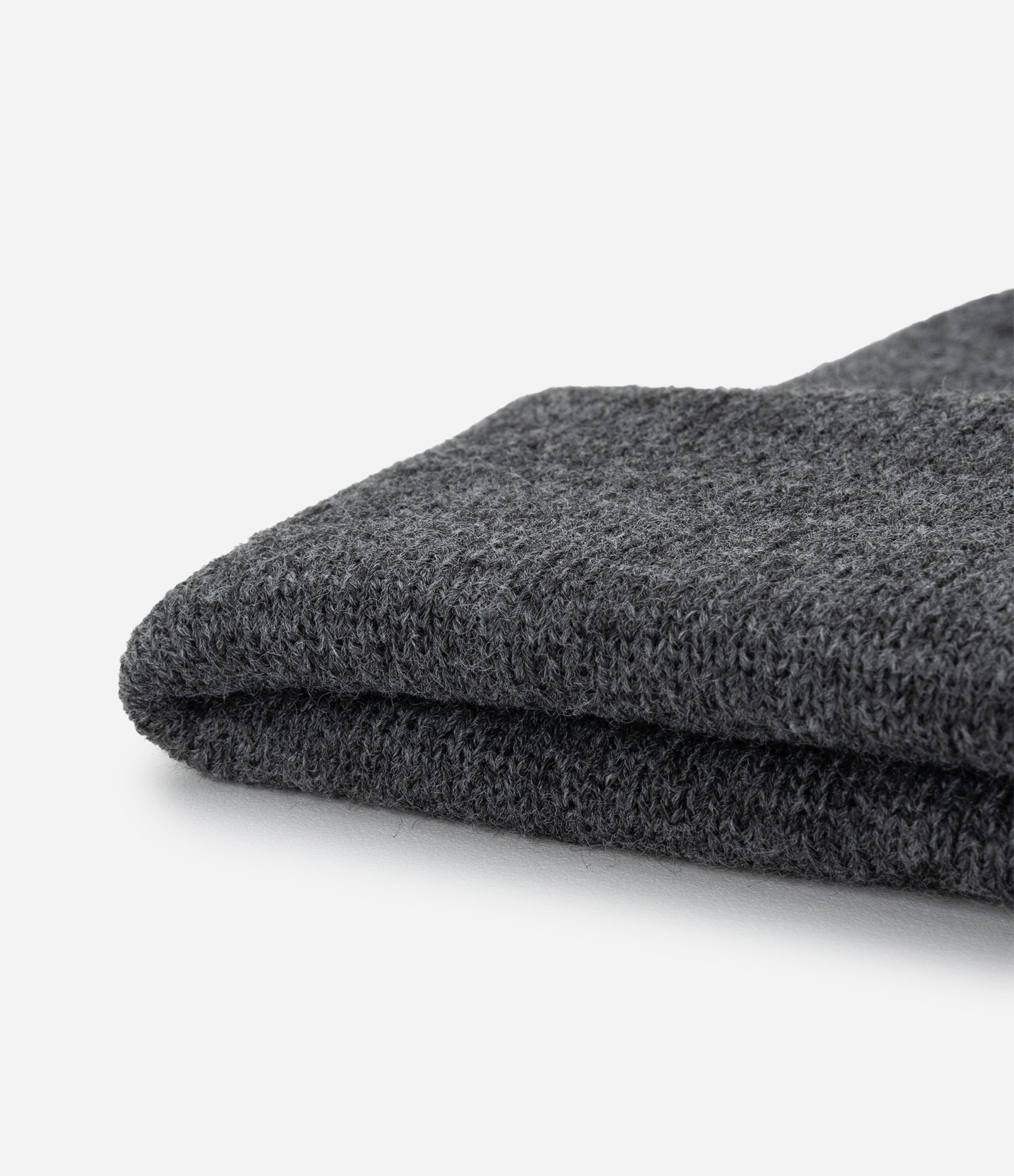 Touca Básica com Dobra Cinza 3