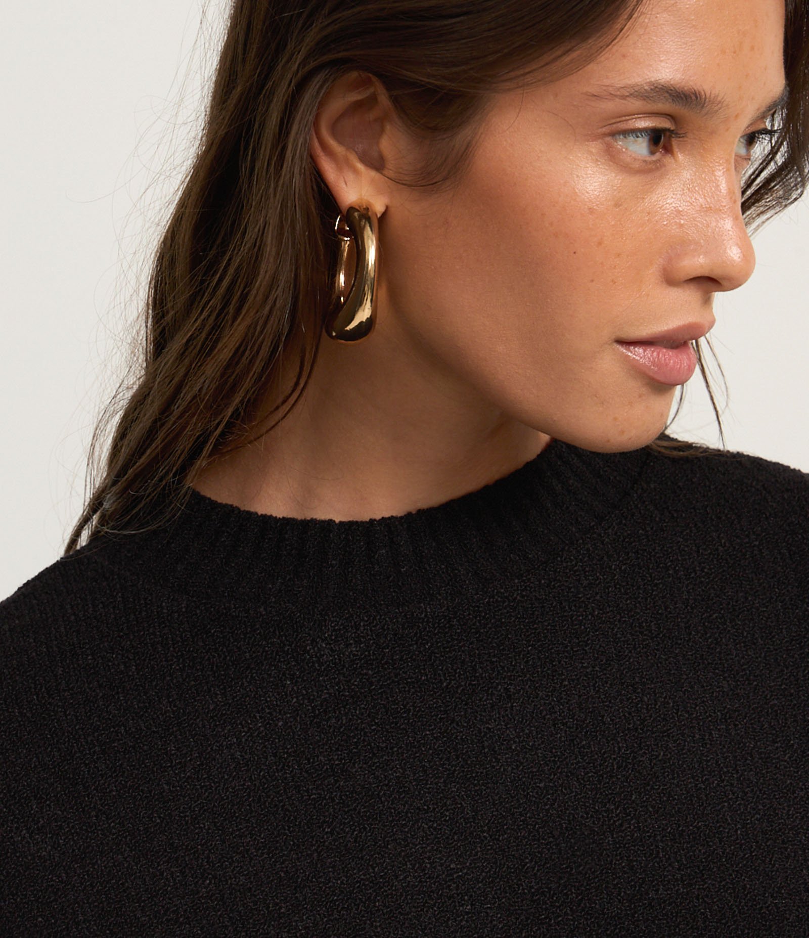 Suéter em Tricô Texturizado com Cava Deslocada Preto 3