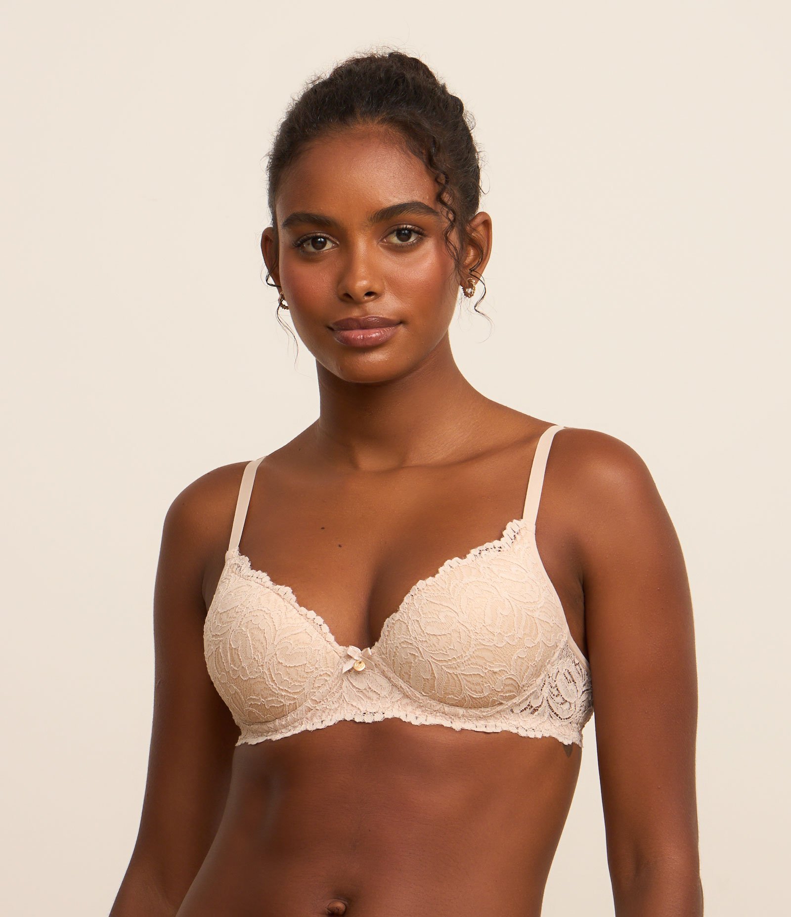 Sutiã Base Básico em Renda Rústica com Bojo Oco Bege Champanhe 3