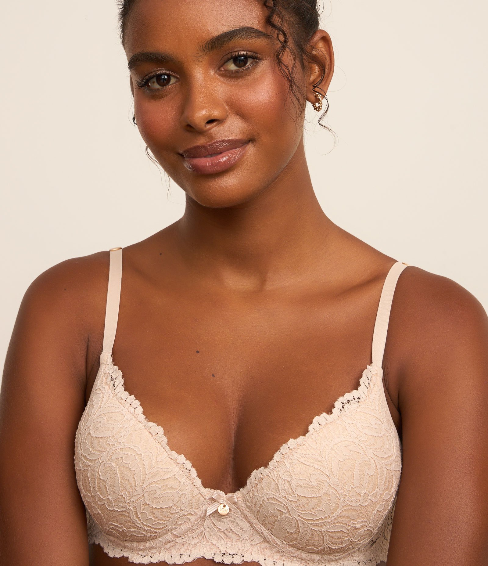 Sutiã Base Básico em Renda Rústica com Bojo Oco Bege Champanhe 6