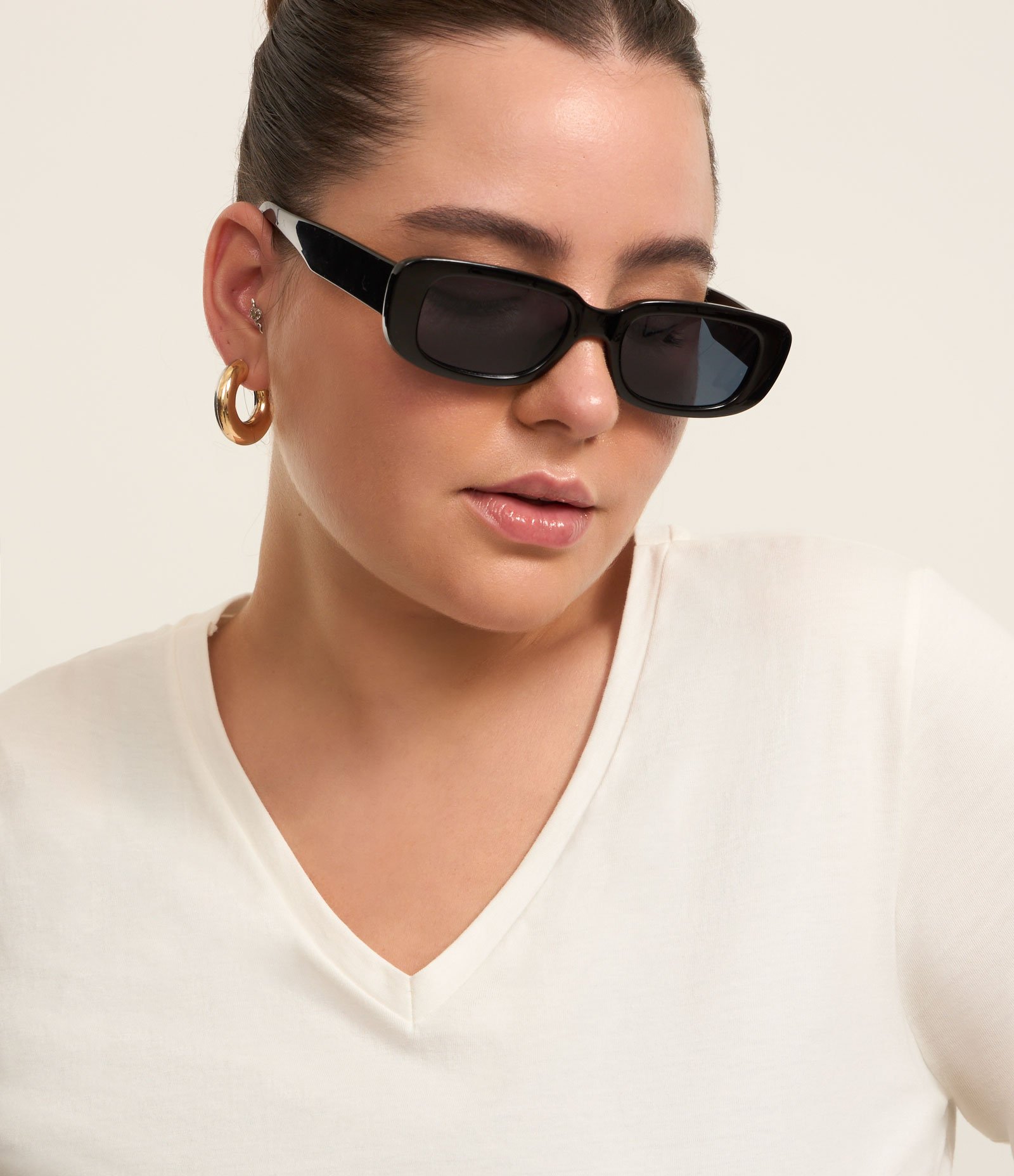 Blusa Básica em Algodão com Gola V Curve & Plus Size Branco 3