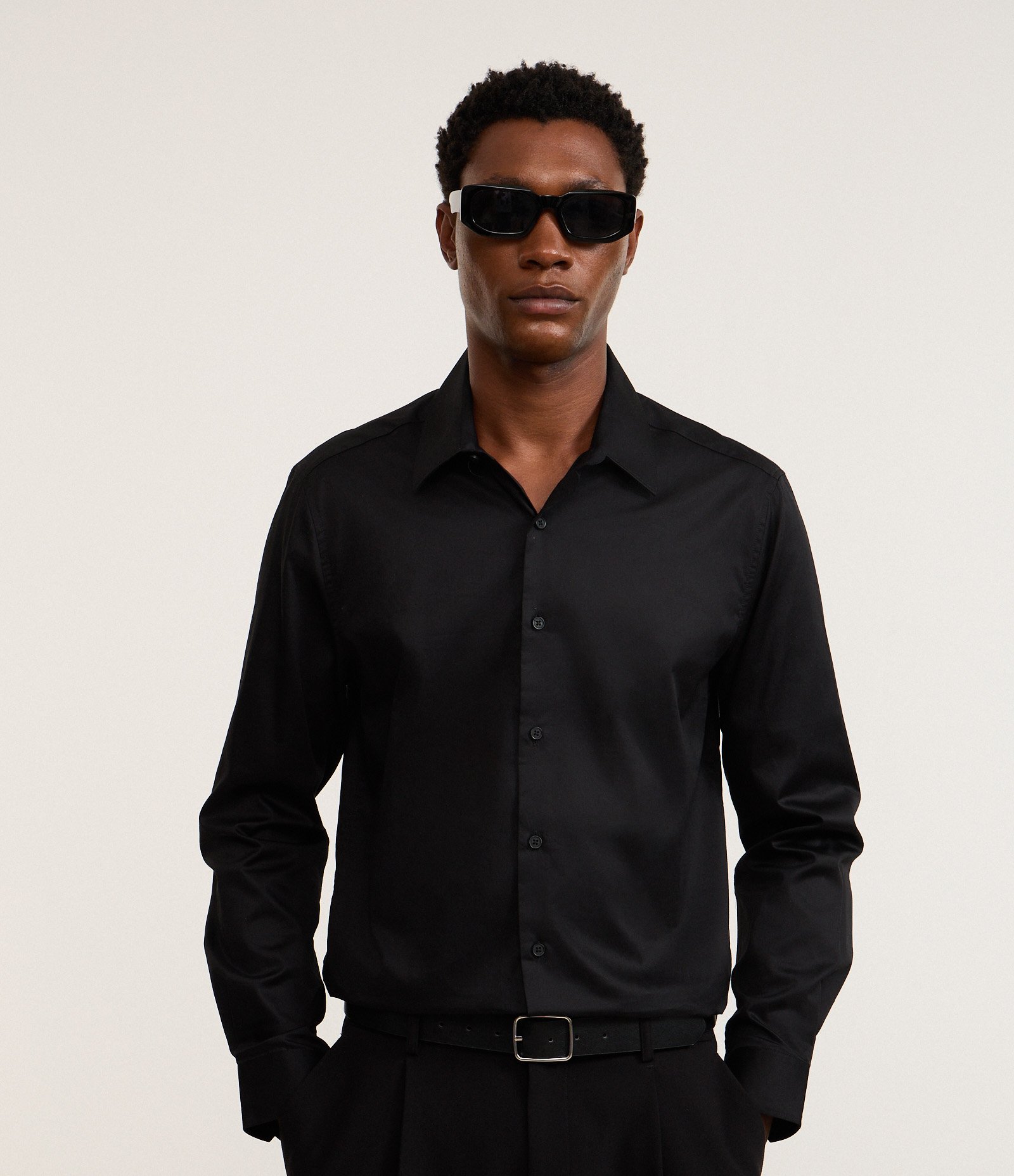 Camisa em Tricoline com Manga Longa Preto 1