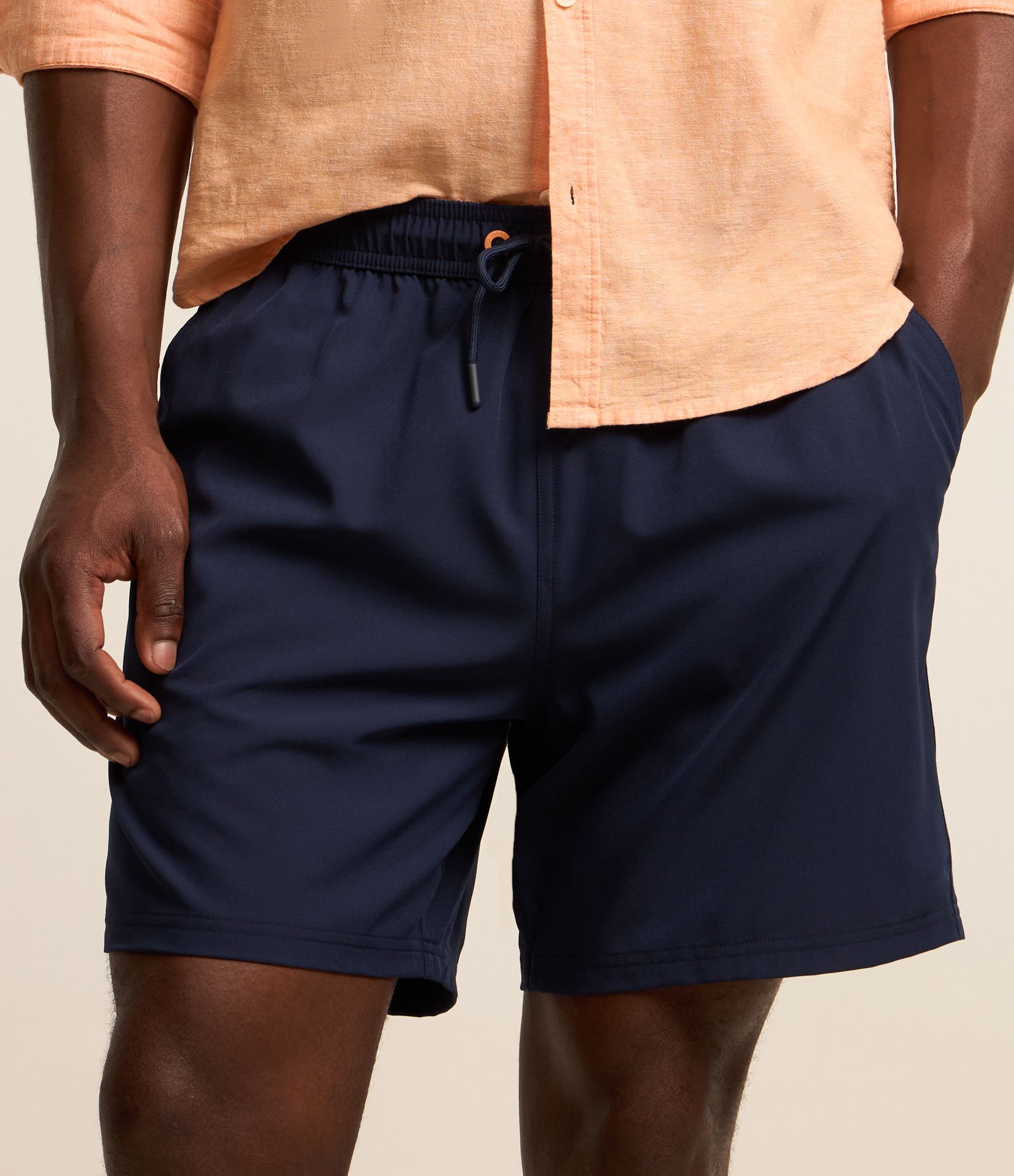 Bermuda de Banho com Cós Elástico e Bolsos Azul Marinho 3