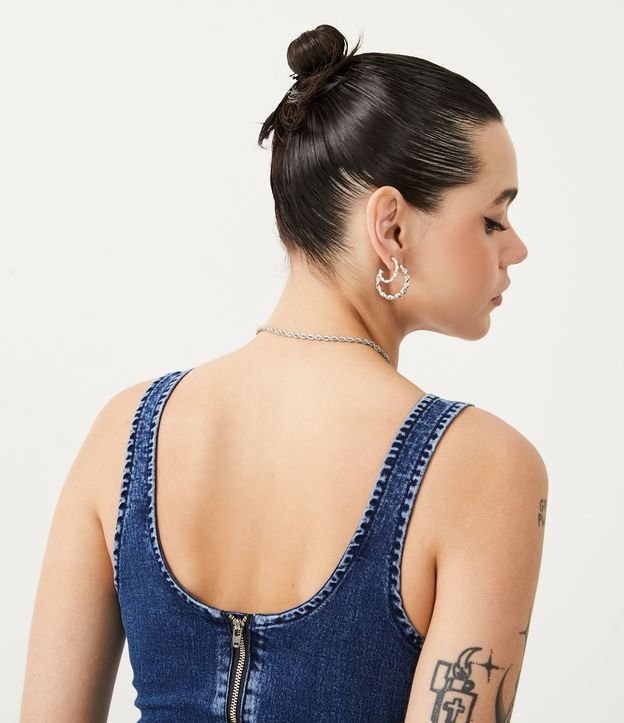 Vestido Curto Jeans Detalhe Vazado E Z Per Nas Costas Azul