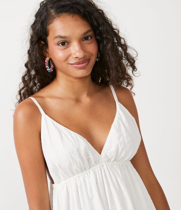Vestido Largo en Laise Texturizado con Tirantes Finos y Fruncidos Blanco 6