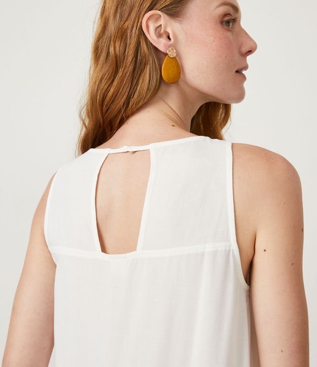Blusa Musculosa en Viscosa con Estampado de Flor Blanco 5