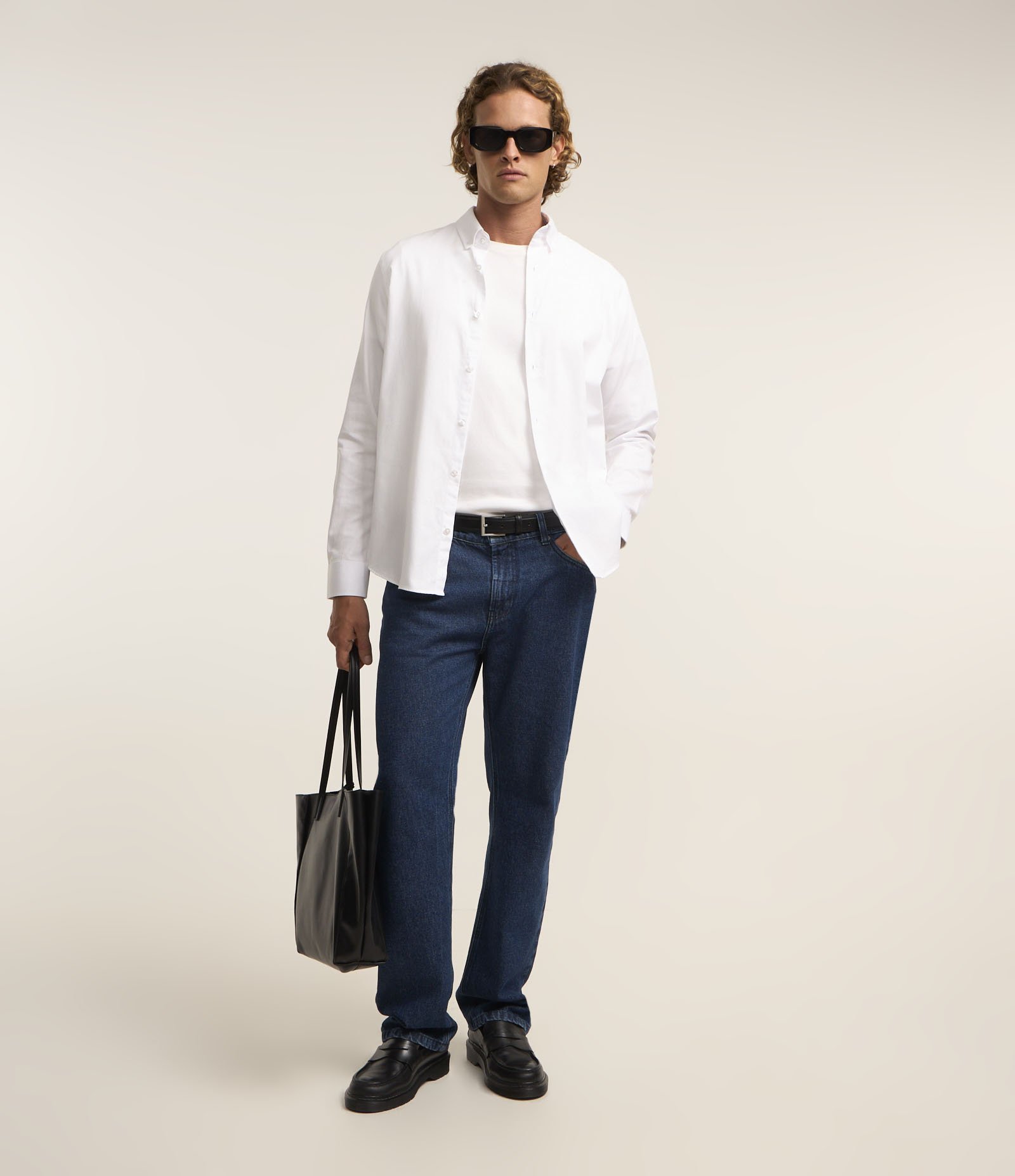 Camisa Regular Básica em Oxford Branco 2