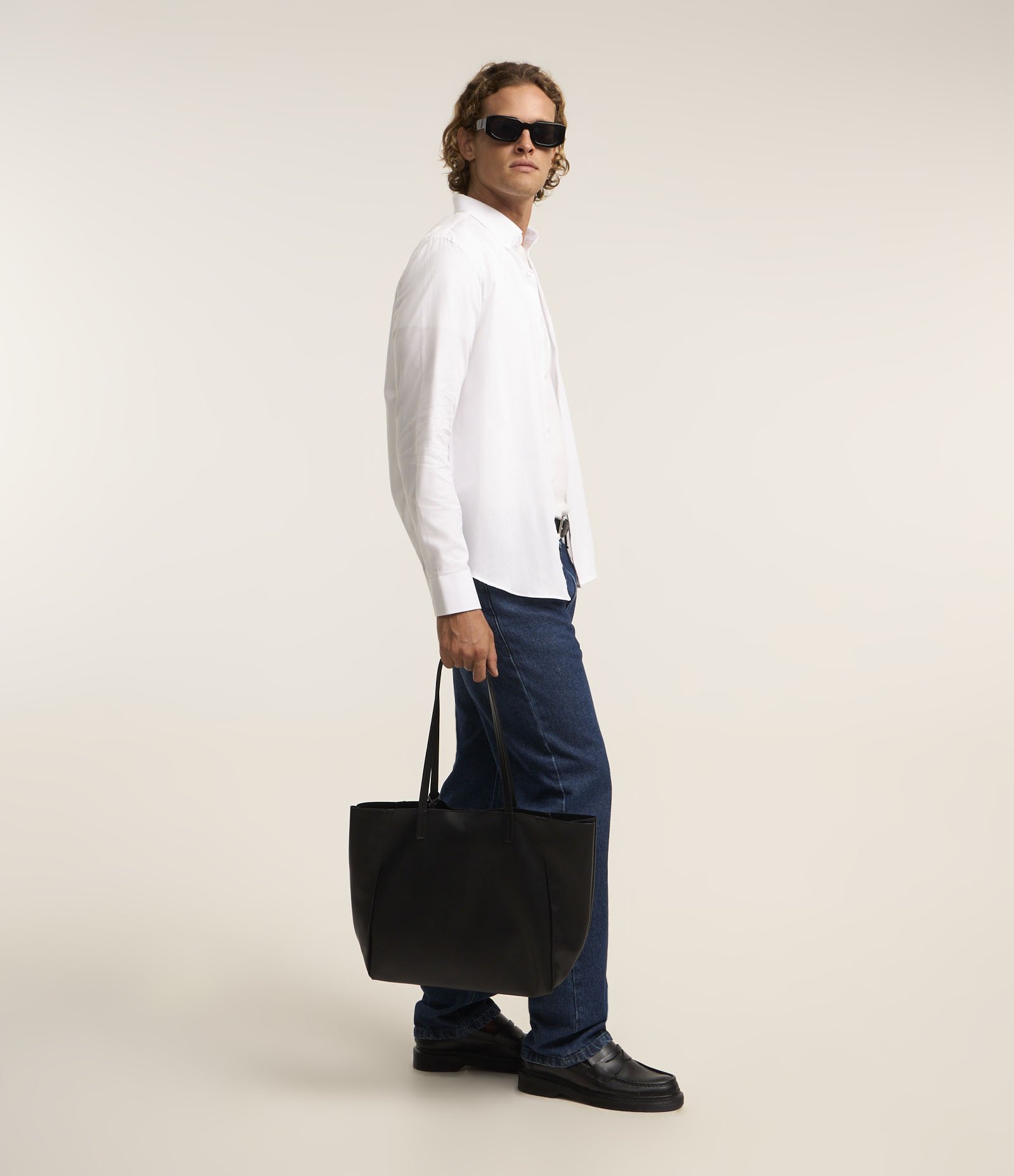 Camisa Regular Básica em Oxford Branco 4