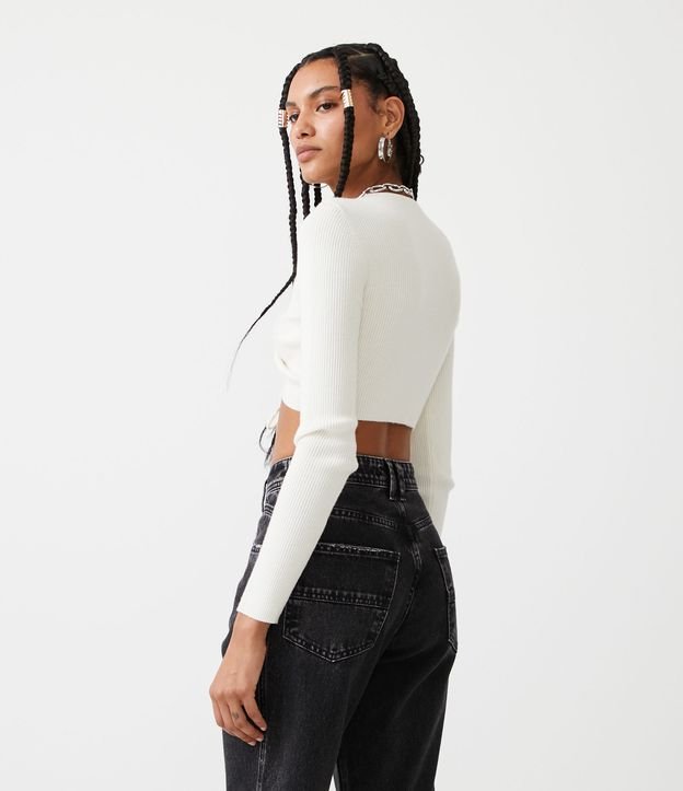 Blusa Cropped en Viscosa Acanalada con Manga Larga y Cutout Beige 3