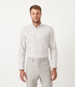 Camisa Comfort Básica em Oxford com Textura Maquinetada
