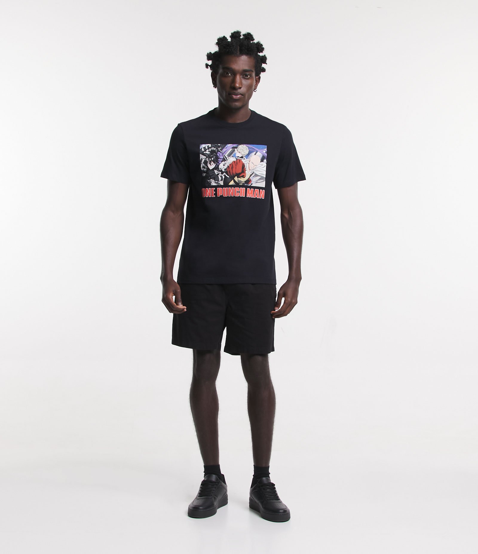 Camiseta Regular em algodão com Estampa One Punch Man Preto 2