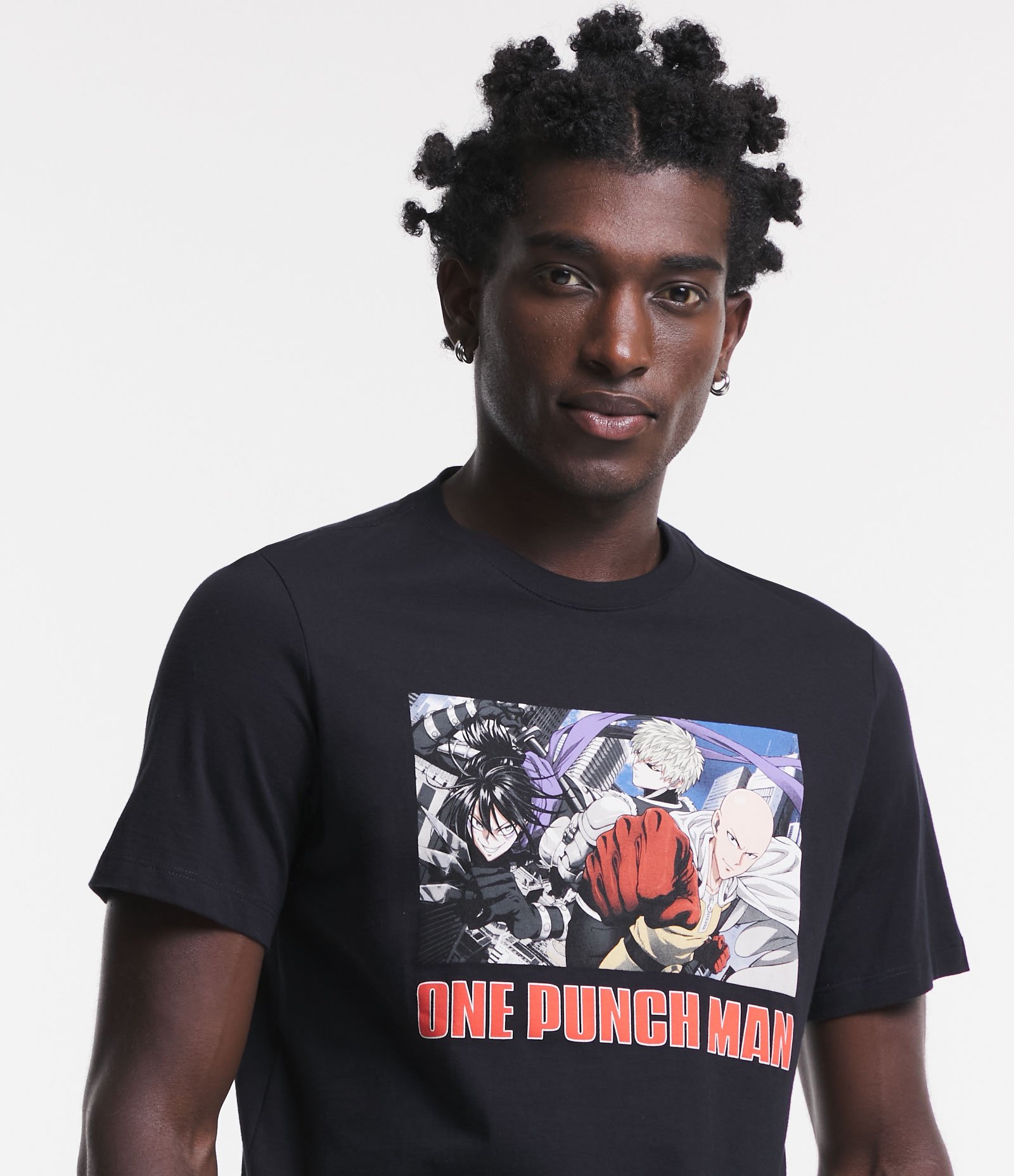Camiseta Regular em algodão com Estampa One Punch Man Preto 4