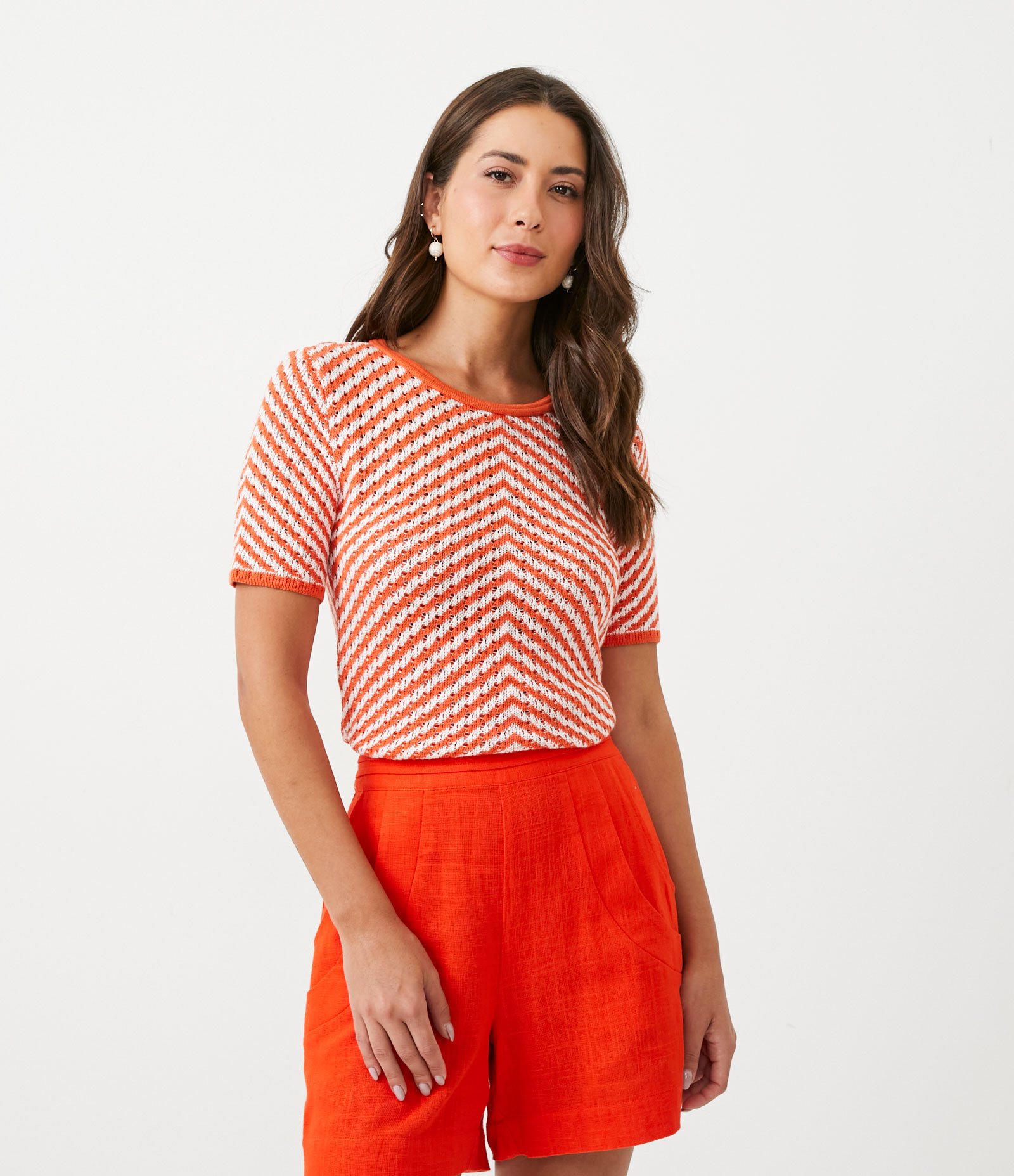 Blusa em Tricô com Listras Diagonais Laranja 1